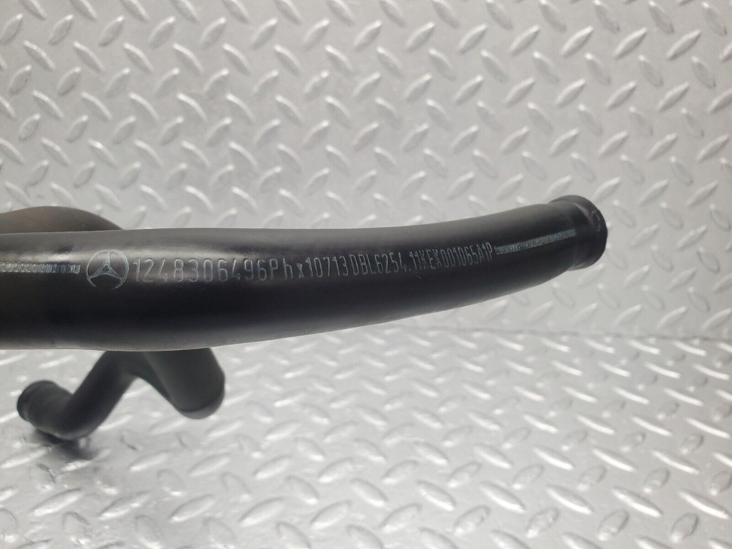 46197 Mercedes-Benz W124 280E Coolant Hose Pipe 1248306496