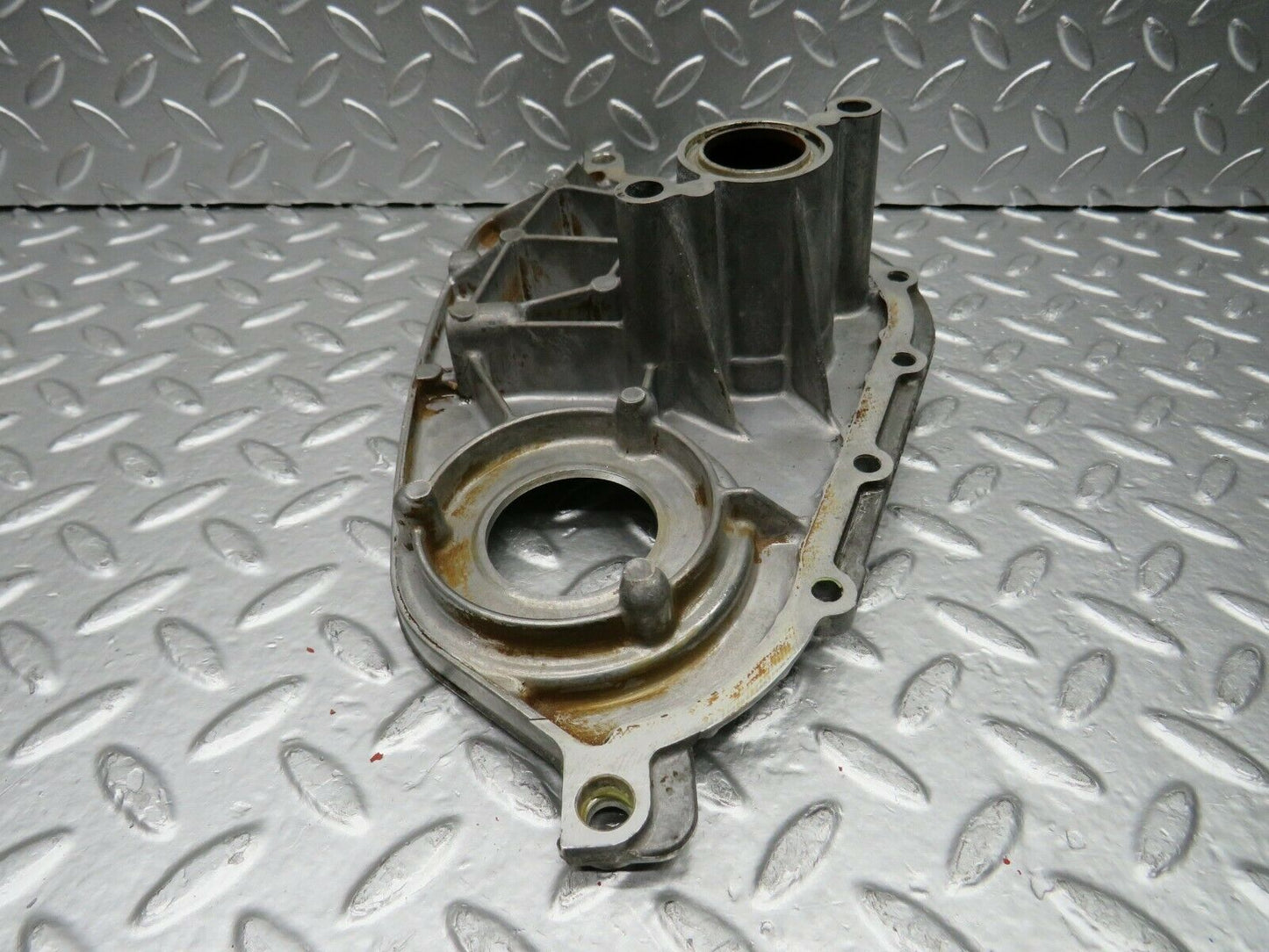 22503 Mercedes-Benz C124 E220 Coupe Cylinder Head Front Cover 1110160906