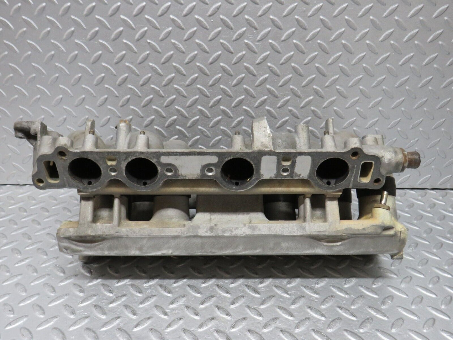 37671 Mercedes-Benz W109 300SEL Air Intake Manifold 1161411701 1161412201
