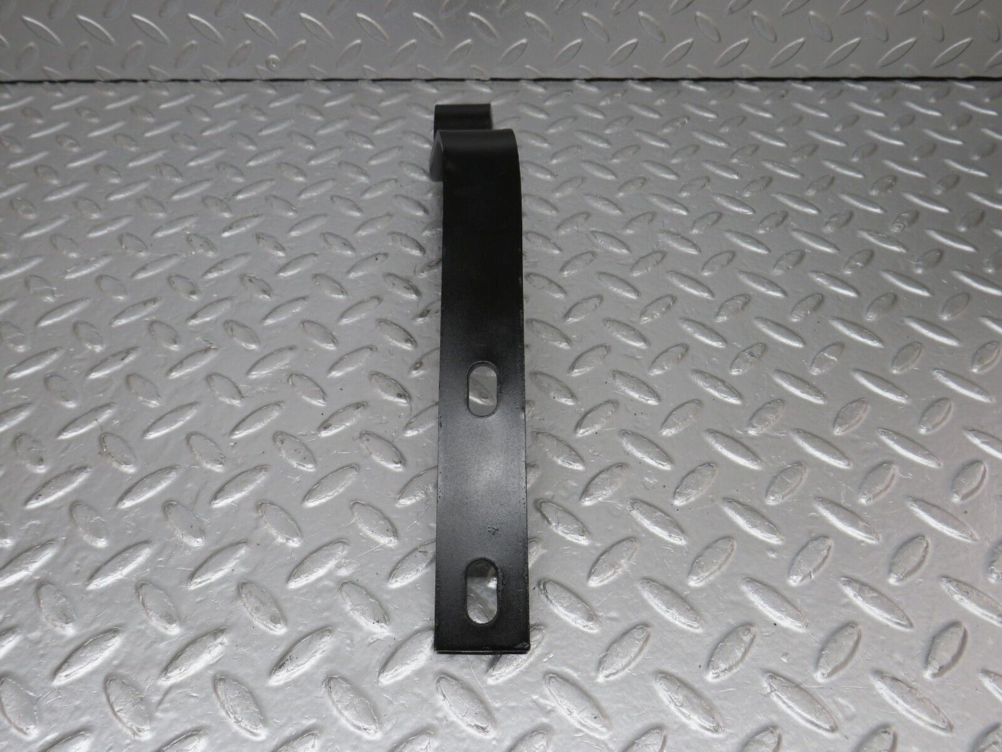 33555 Mercedes-Benz C107 R107 Front Left Bumper Bracket