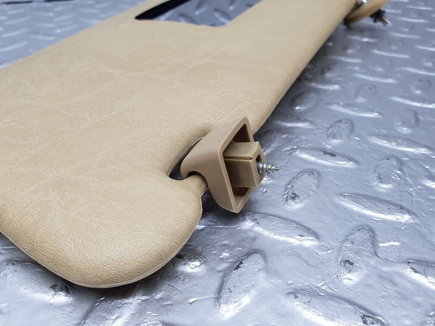 43884 Mercedes-Benz C123 230CE Coupe Sun Visor Left Side Beige
