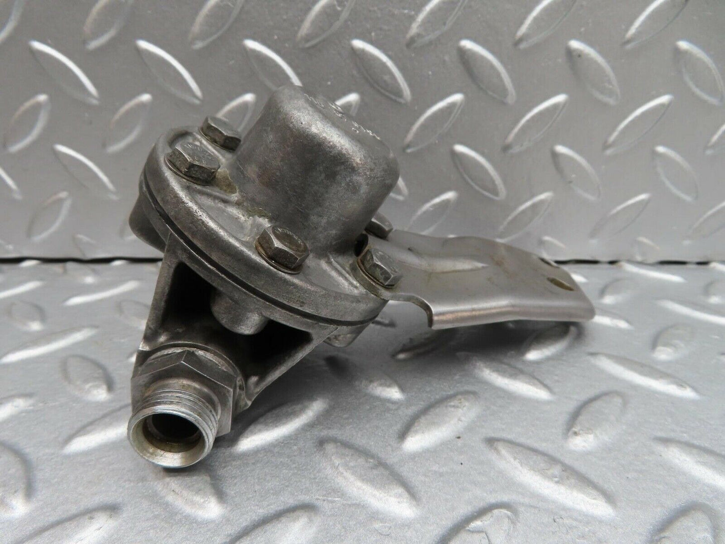 14389 Mercedes-Benz W116 350SE Oil Pressure Damper 1161870494