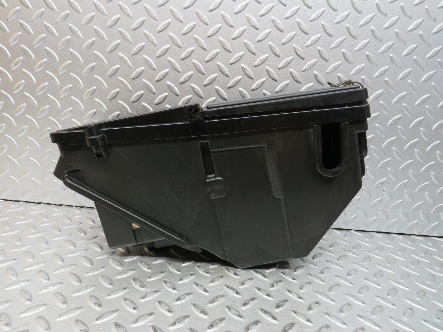 27792 Mercedes-Benz S124 300TE Wagon Fuse Box 1245401850
