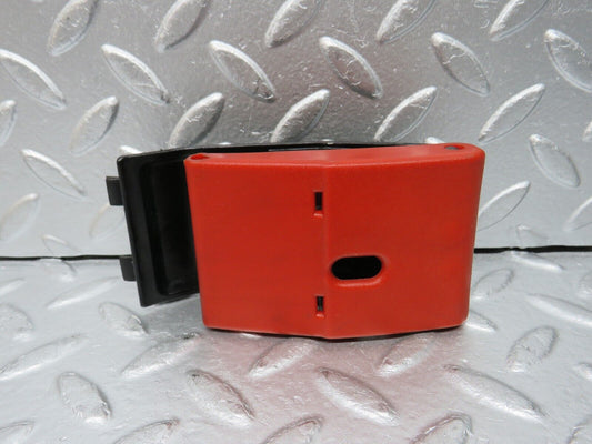 31334 Mercedes-Benz S124 220TE Wagon Bonnet Release Handle