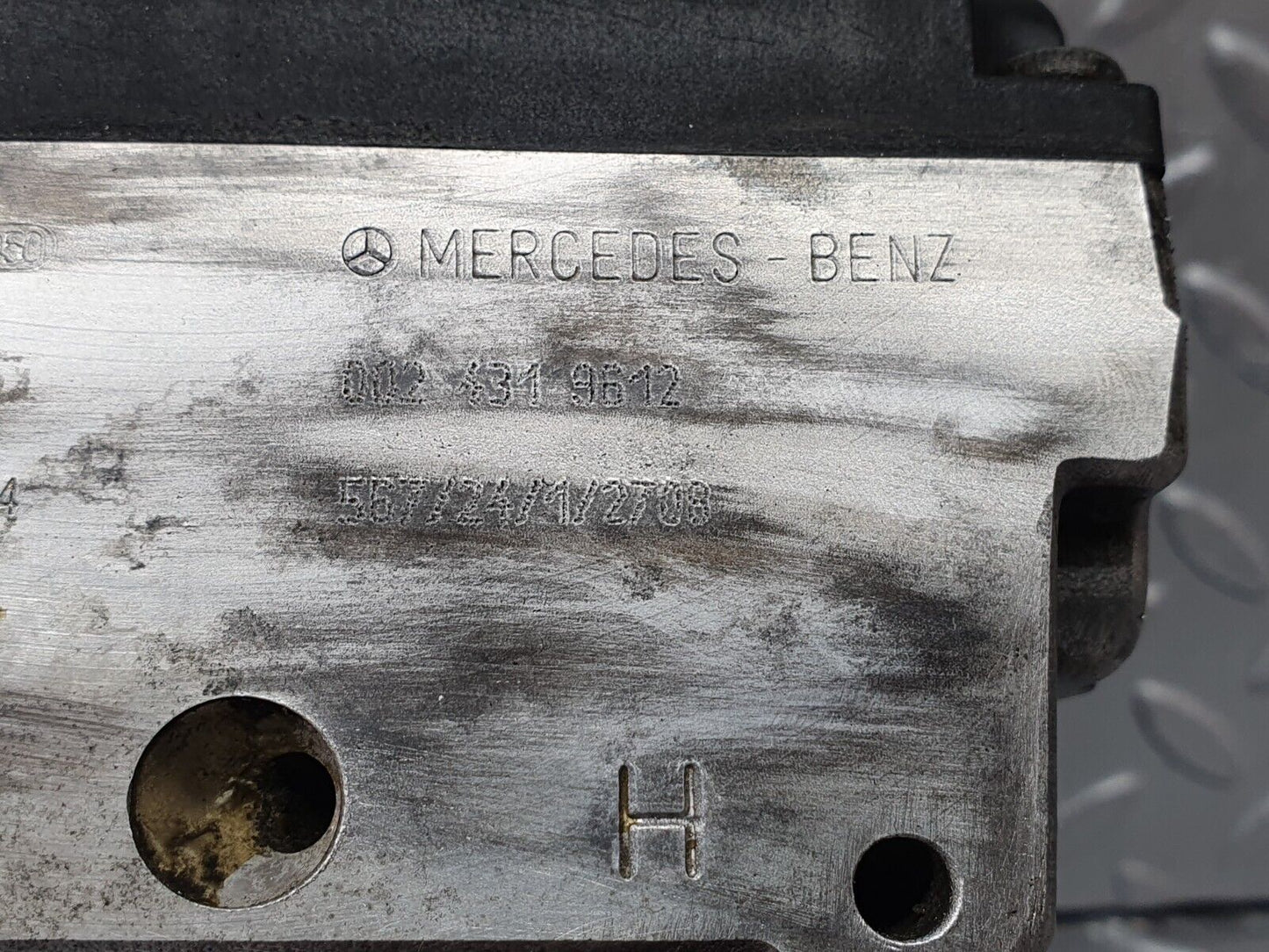 42502 Mercedes-Benz R129 320SL Coupe ABS Brake Pump Bosch 0130108057 0265217003 0024319612