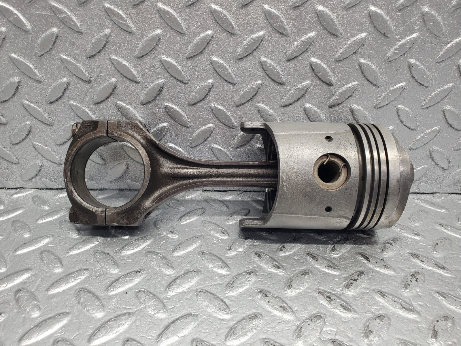 W112 piston and connecting rod new OEM