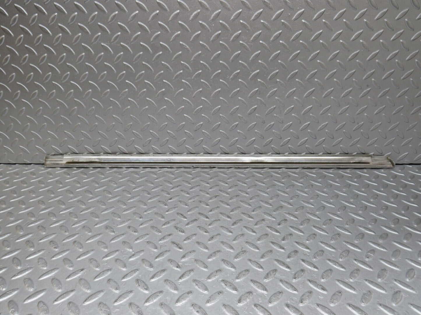 35799 Mercedes-Benz W108 Front Left Door Chrome Moulding Trim