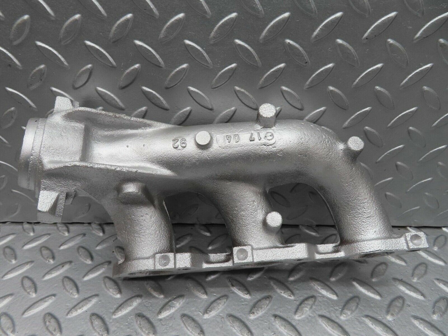 16418 Mercedes-Benz W124 260E Exhaust Manifold 1-3 Cylinder 1031425022
