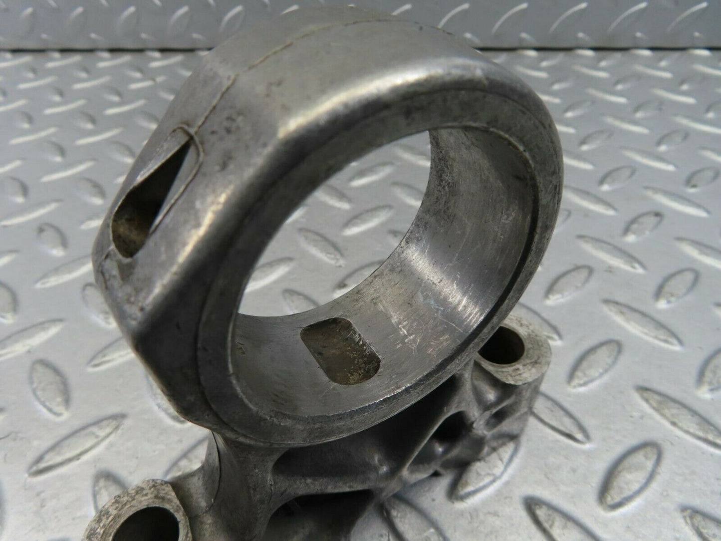 8967 Mercedes-Benz W108 Camshaft Tower Bearing 1140510916