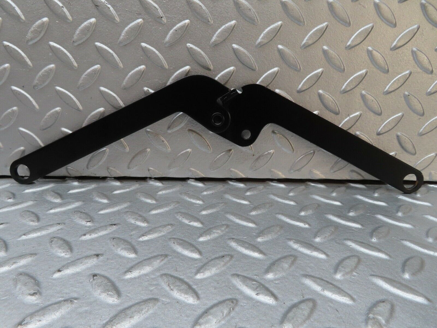 17599 Mercedes-Benz W116 450SEL Bonnet Hinge Left Side