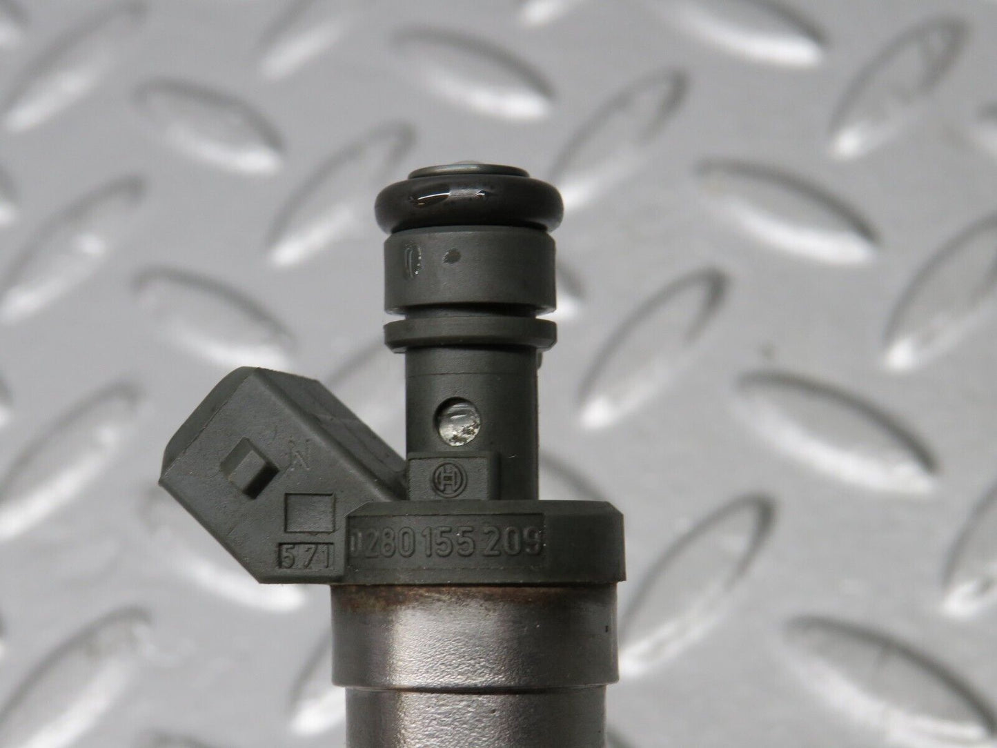39421 Mercedes-Benz R129 320SL Coupe Fuel Injector Bosch 0000787323 0280155209