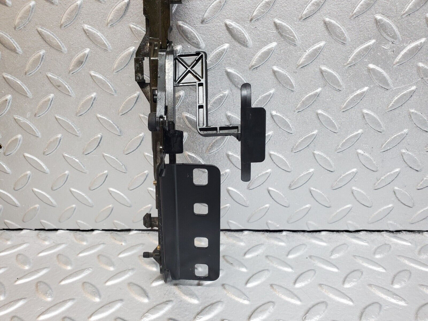45989 Mercedes-Benz W126 420SE Power Sunroof Mechanism