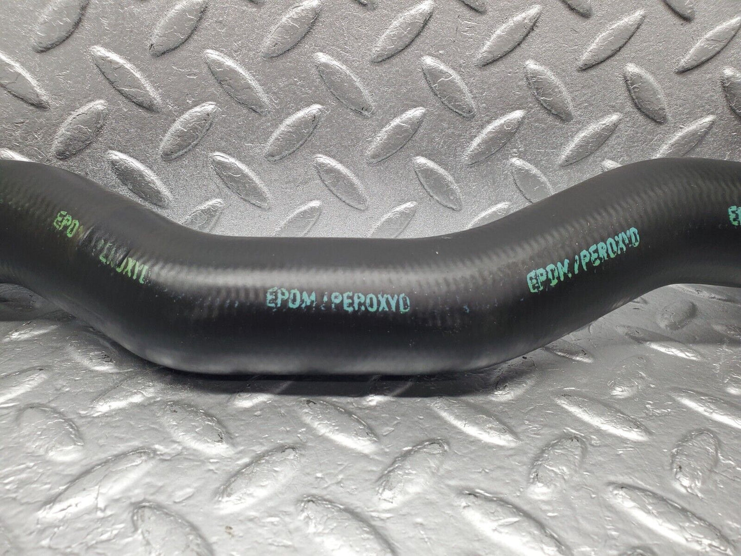 46906 Mercedes-Benz R129 320SL Coupe Radiator Hose Pipe 1295012882
