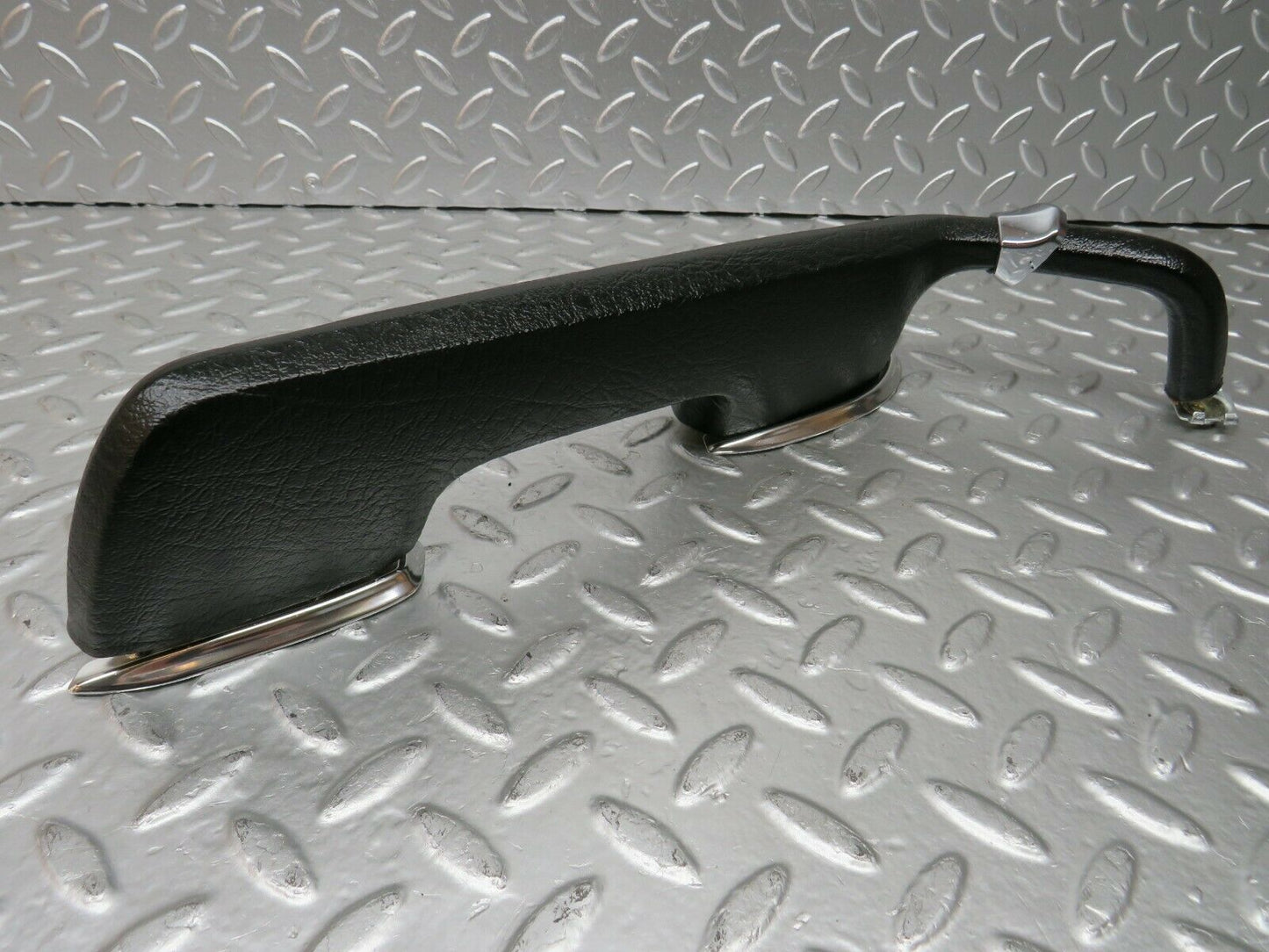 24531 Mercedes-Benz W108 Interior Door Handle Right Black