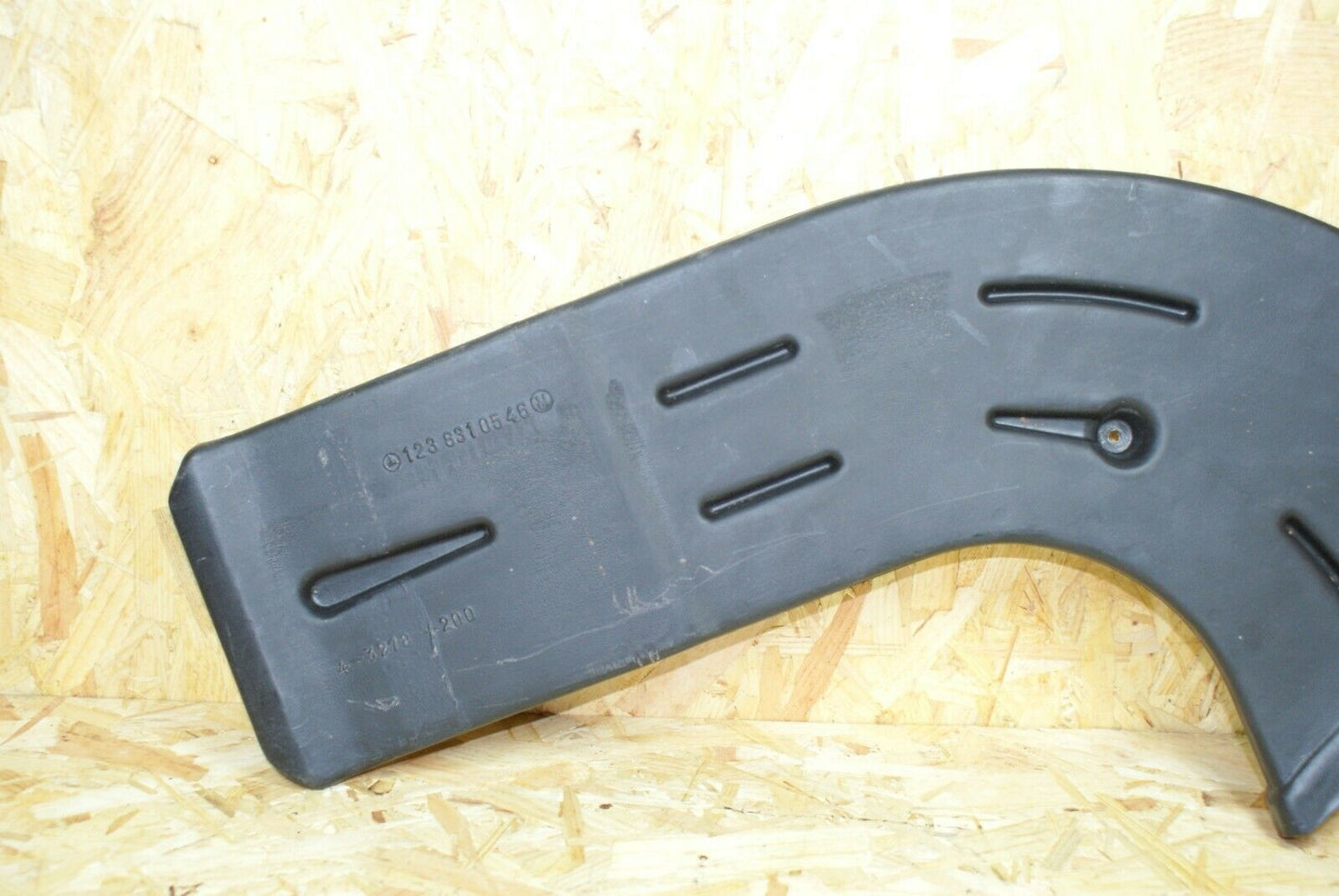 2224 Mercedes-Benz W123 280E Air Duct Pipe Left 1238310546