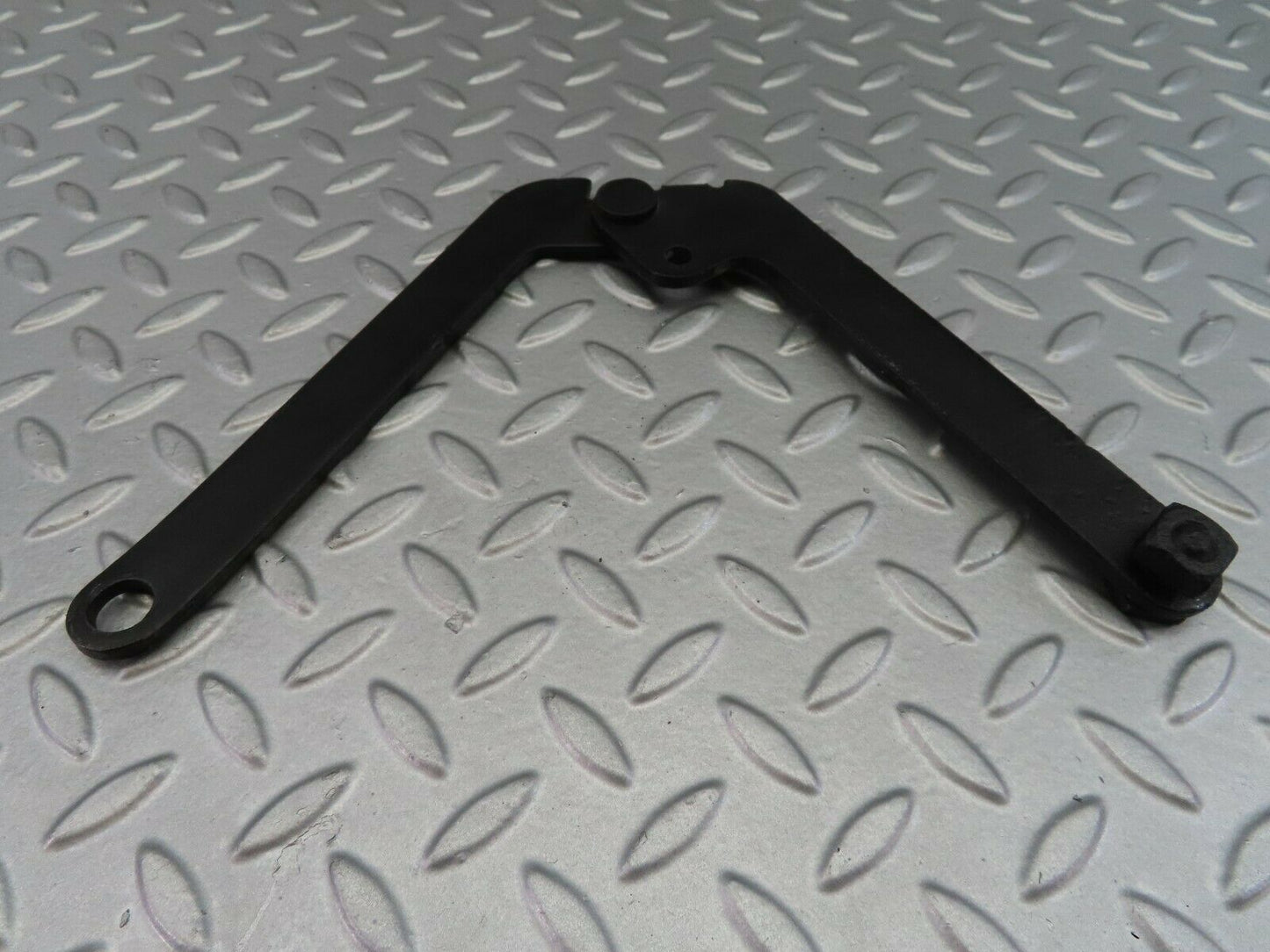 7357 Mercedes-Benz W116 450SE Bonnet Hinge Left Side