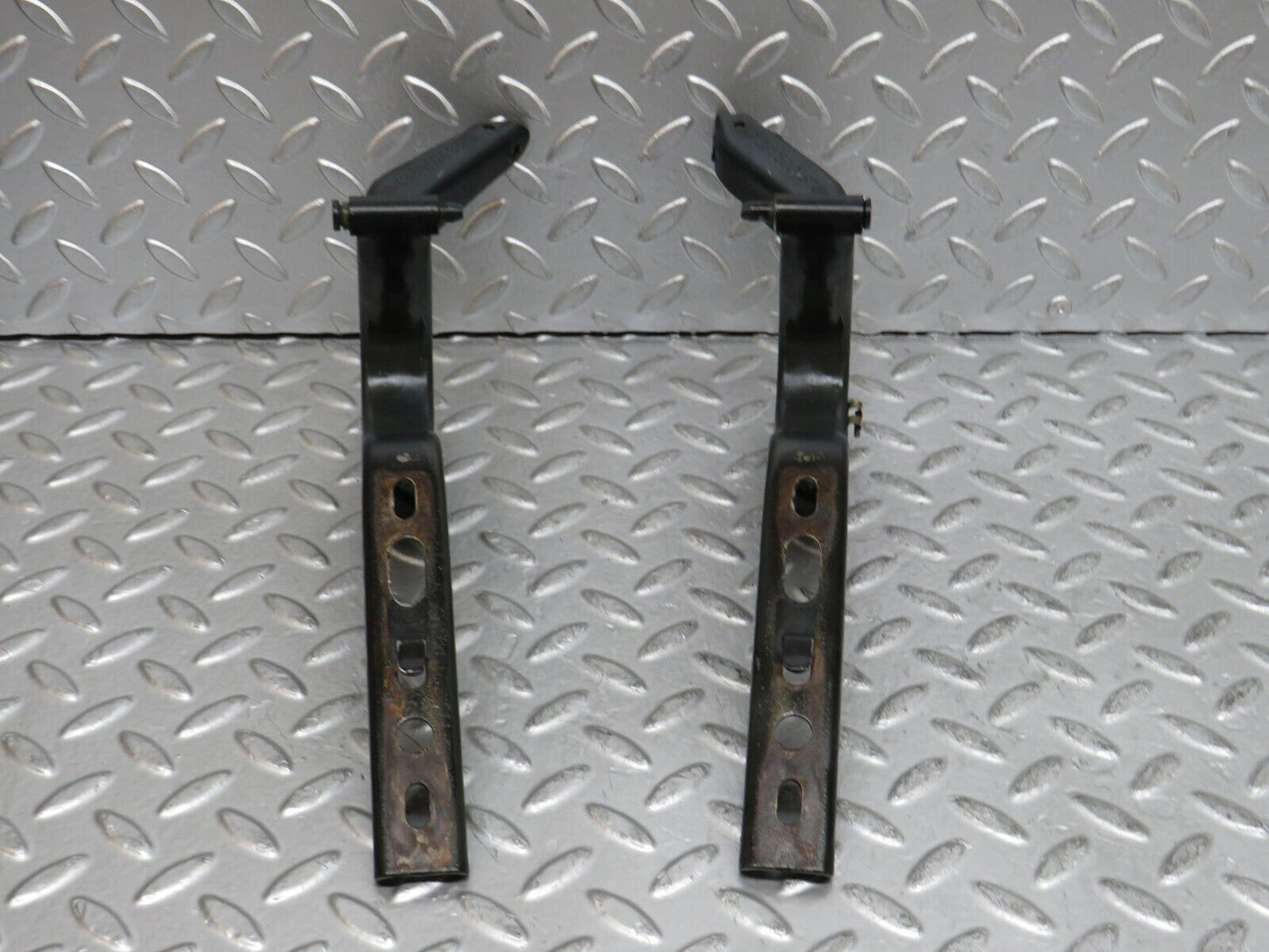 29674 Mercedes-Benz W123 230E Trunk Lid Hinge Pair 1237500187 1237500287