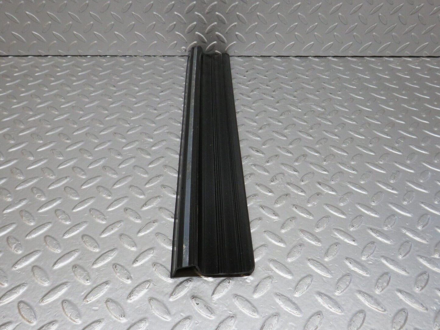 40633 Mercedes-Benz W123 300D Rear Right Door Sill Trim Black