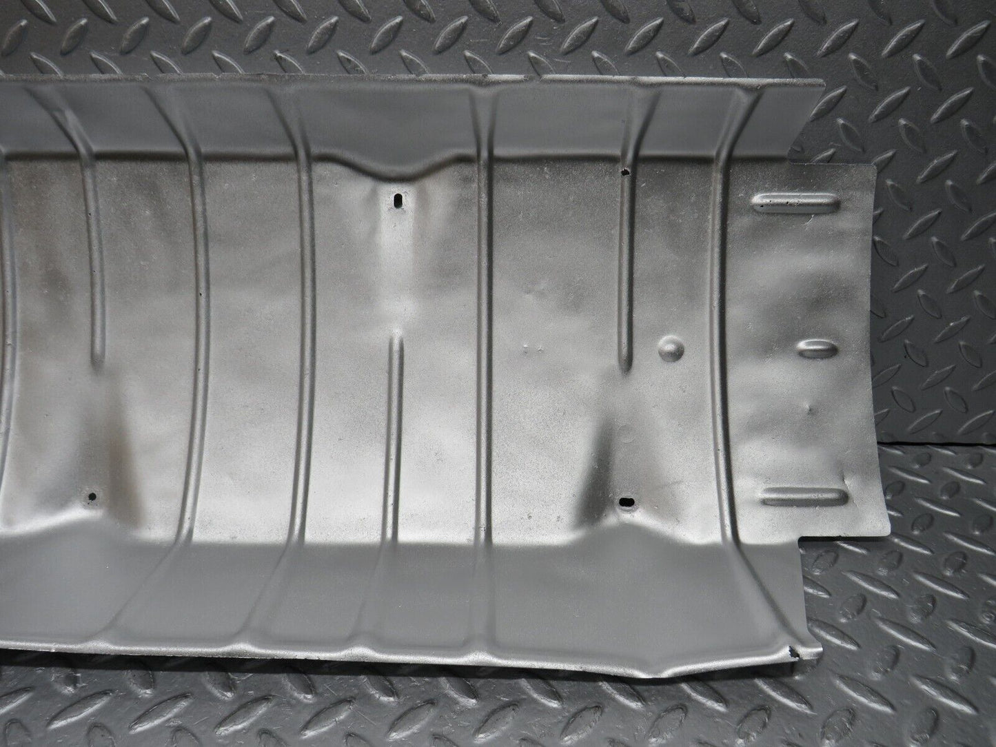 38044 Mercedes-Benz A124 320E Cabriolet Exhaust Heat Shield