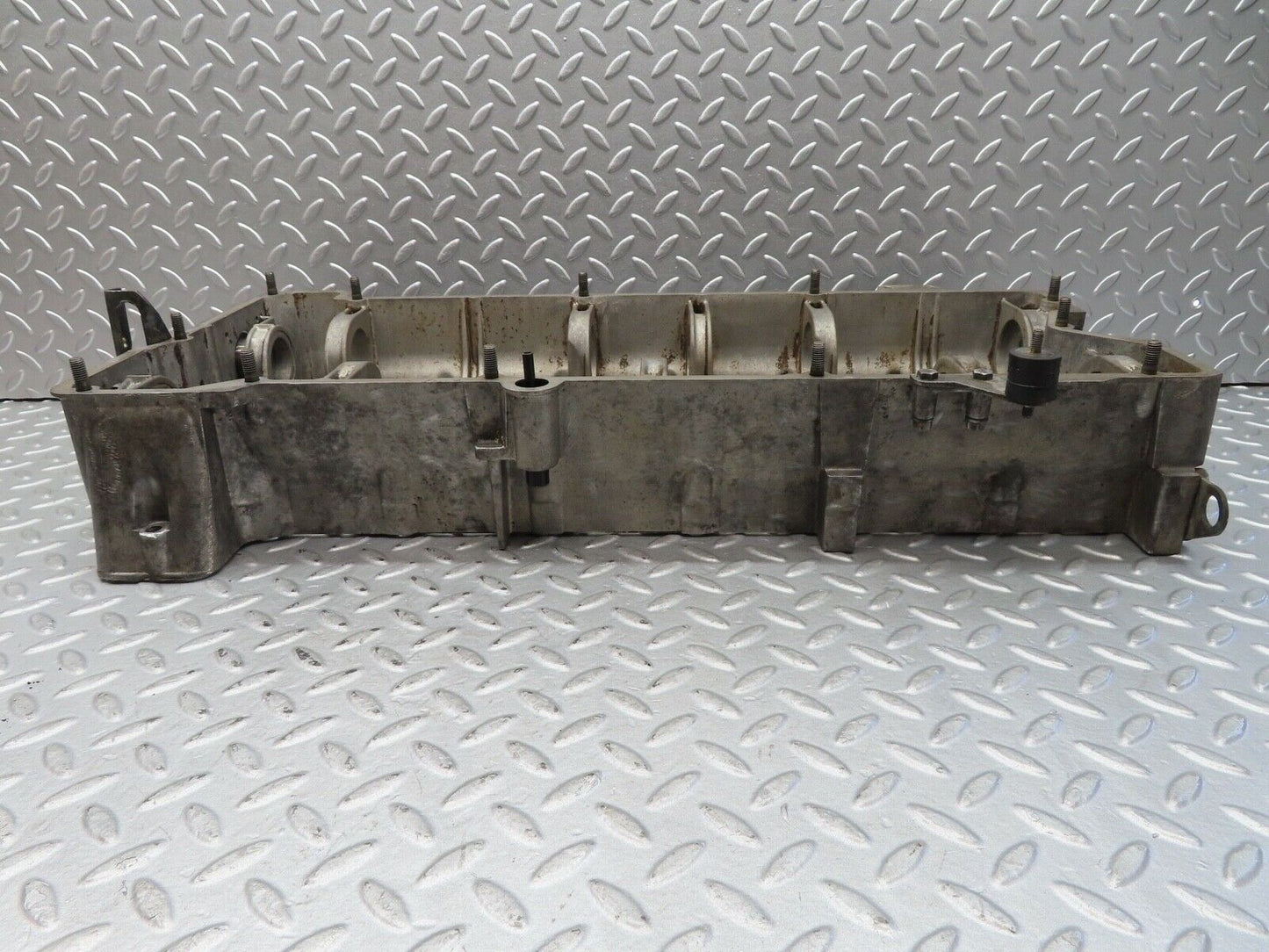 16993 Mercedes-Benz C123 280CE Coupe Camshaft Bearing Casing 1100163304