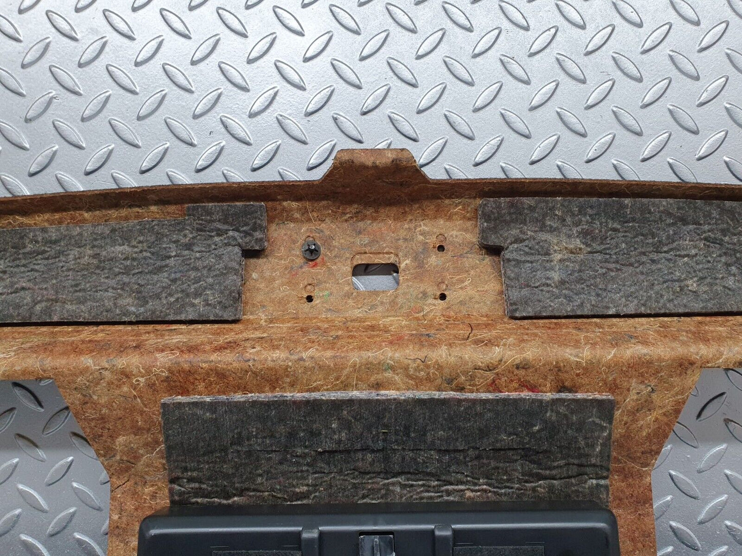 41819 Mercedes-Benz W202 C200 Rear Parcel Shelf 2026904646 2028400074