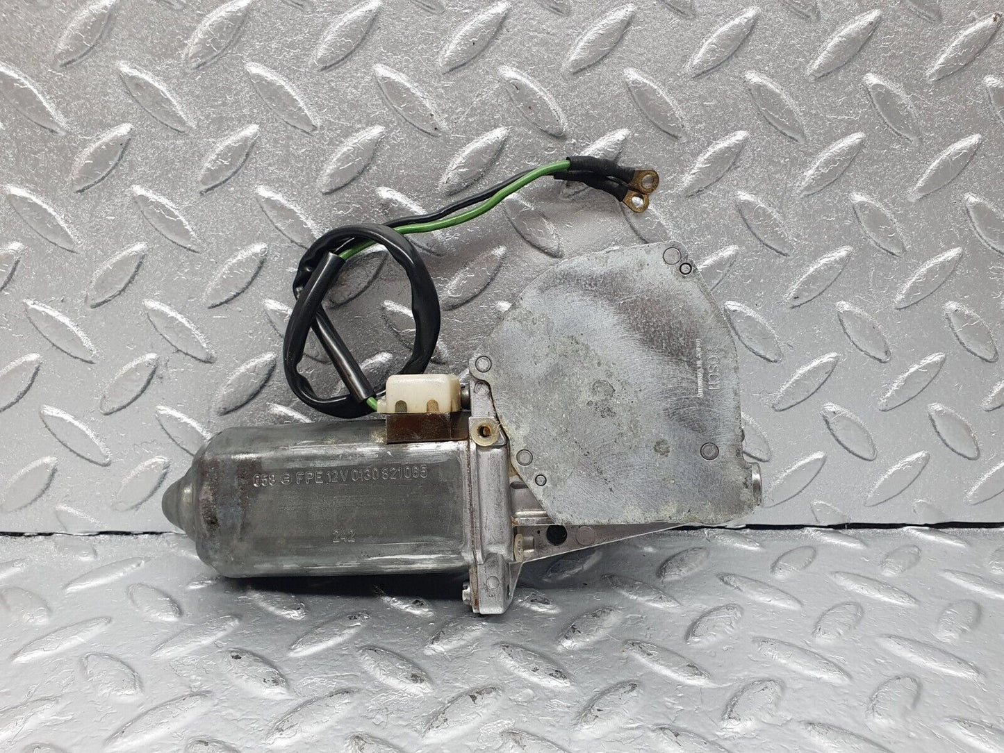 43653 Mercedes-Benz C126 380SEC Coupe Rear Left Power Window Regulator Motor Bosch