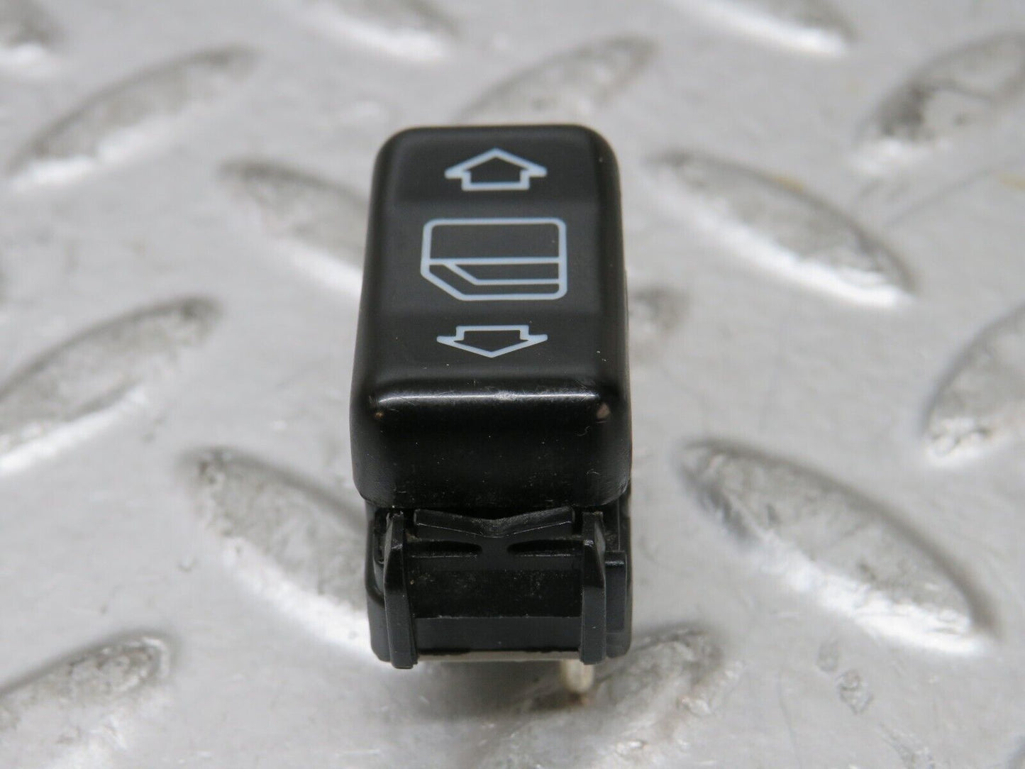27565 Mercedes-Benz S124 300TE Electric Window Switch Right Side 1248209010
