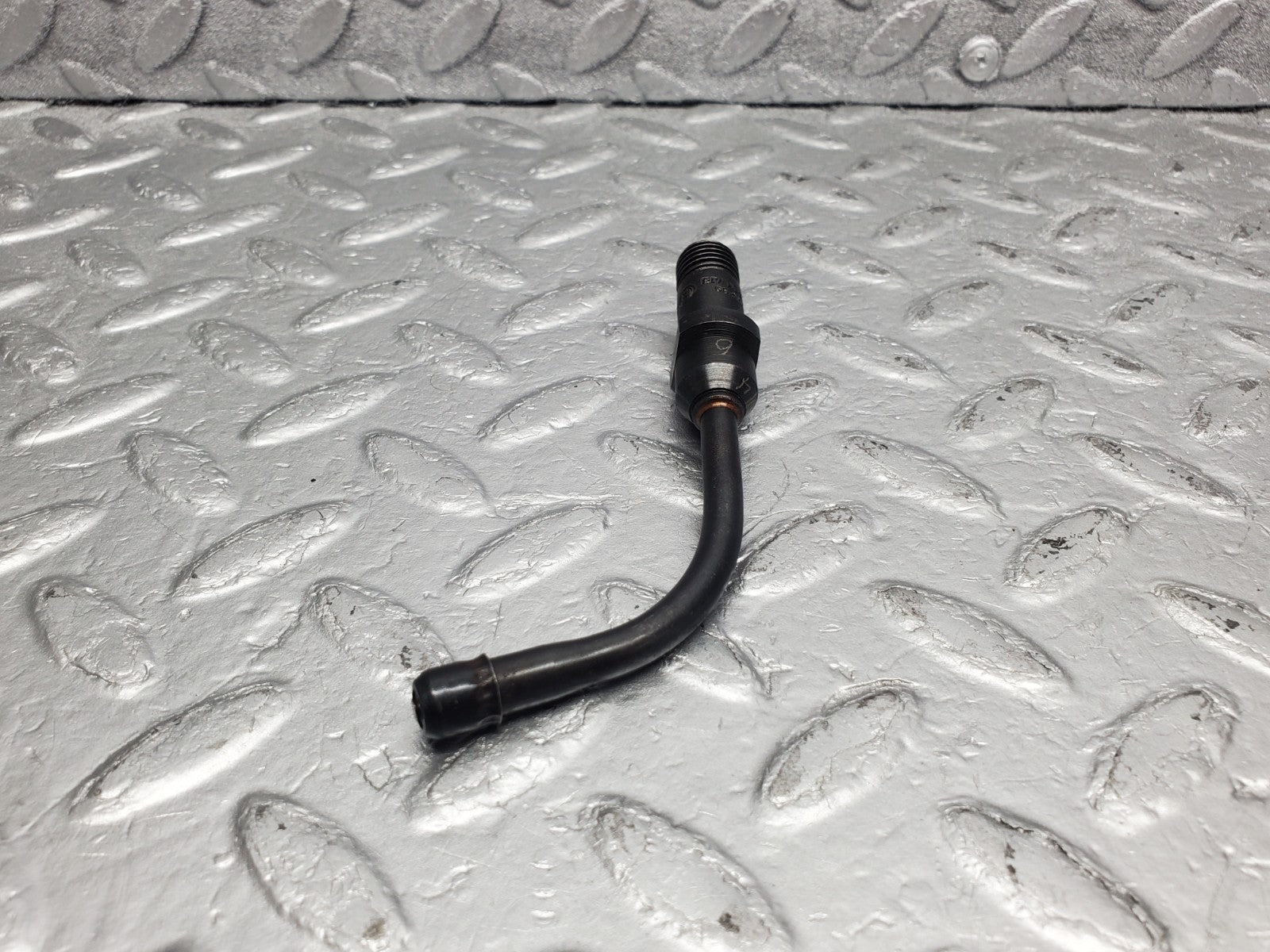 W112 fuel injector used OEM