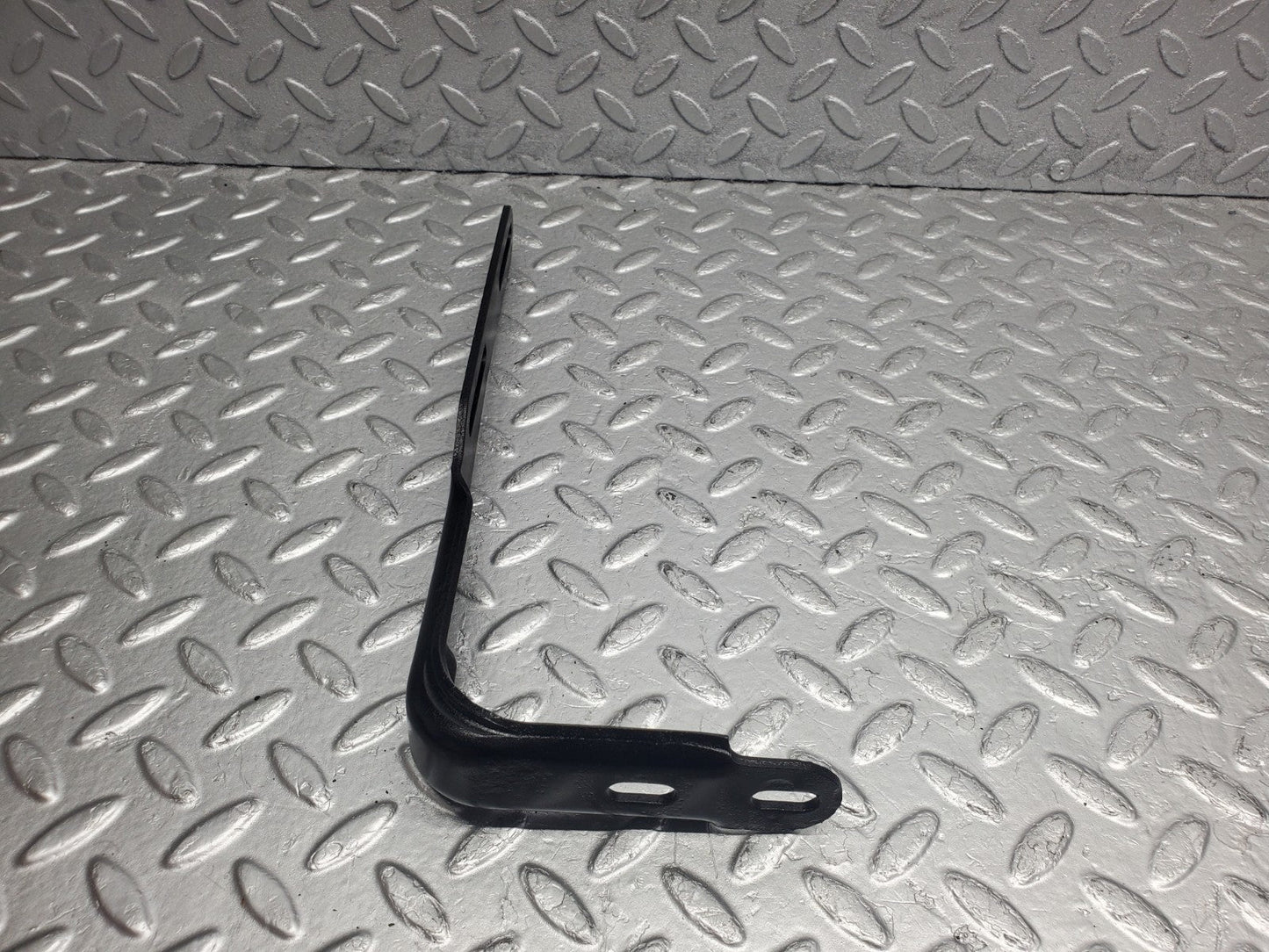 W124 Wagon exhaust bracket used OEM