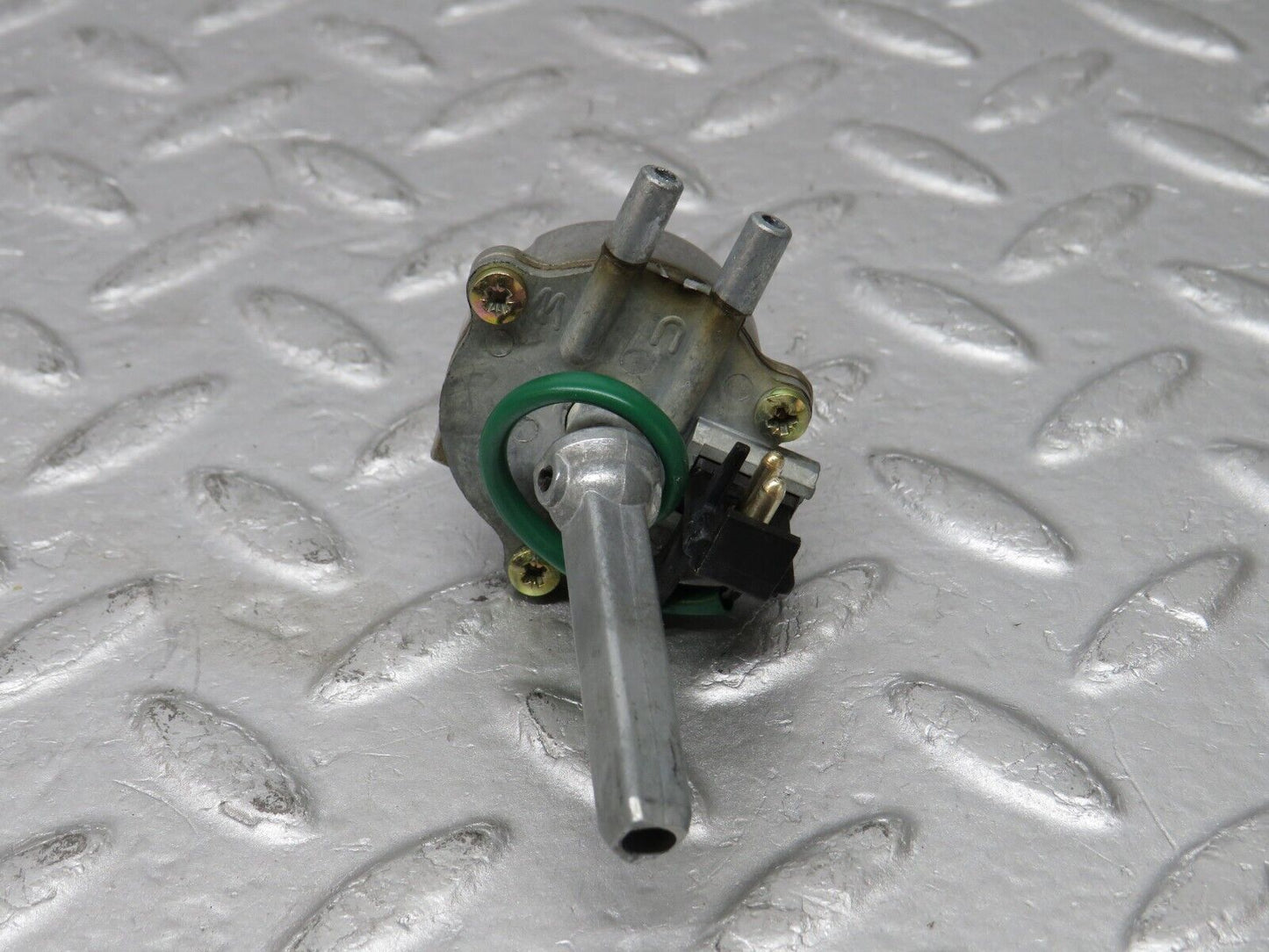 36698 Mercedes-Benz W201 190E 2.0L Heater Control Switch
