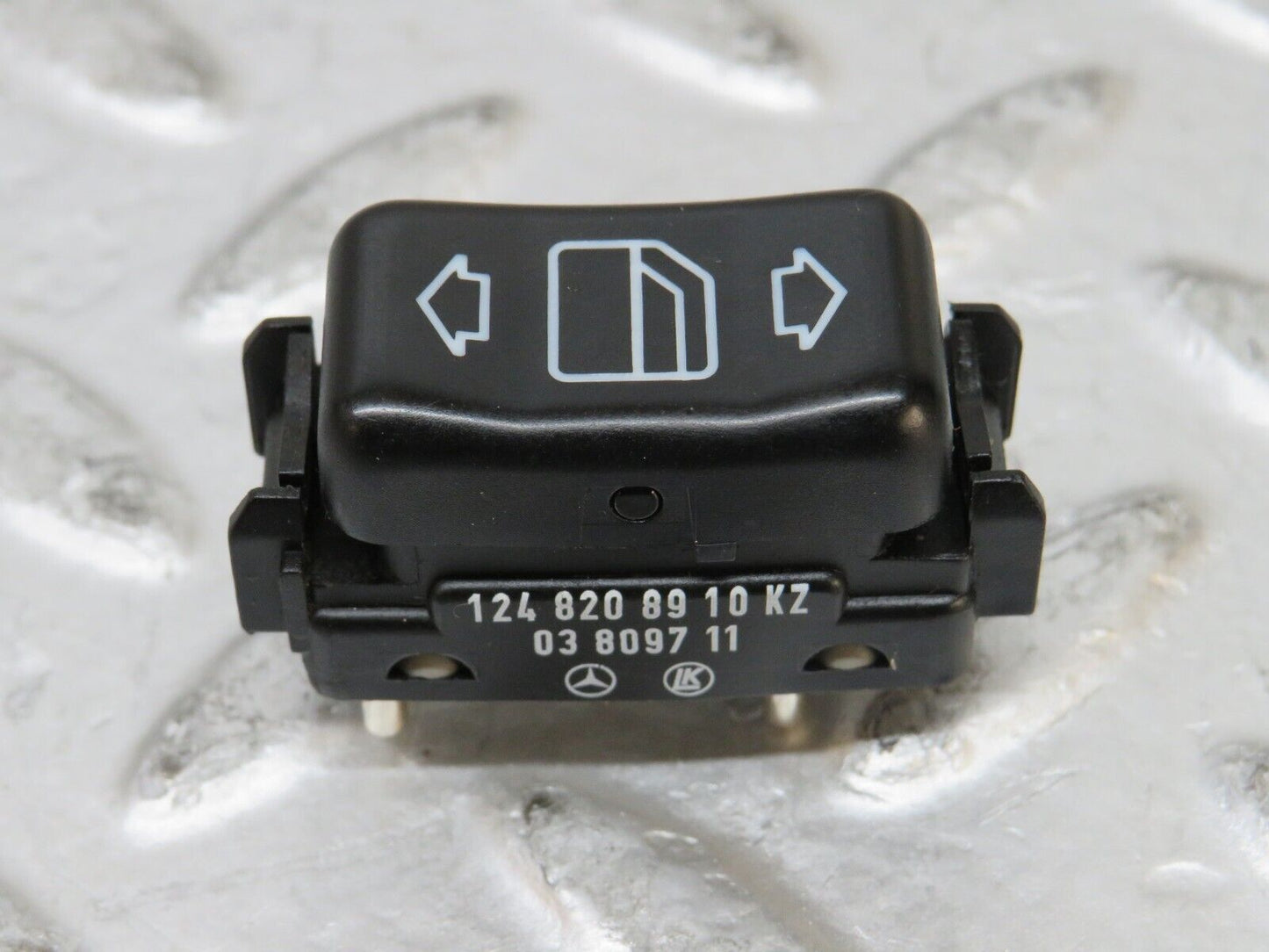 27566 Mercedes-Benz S124 300TE Wagon Left Electric Window Switch 1248208910