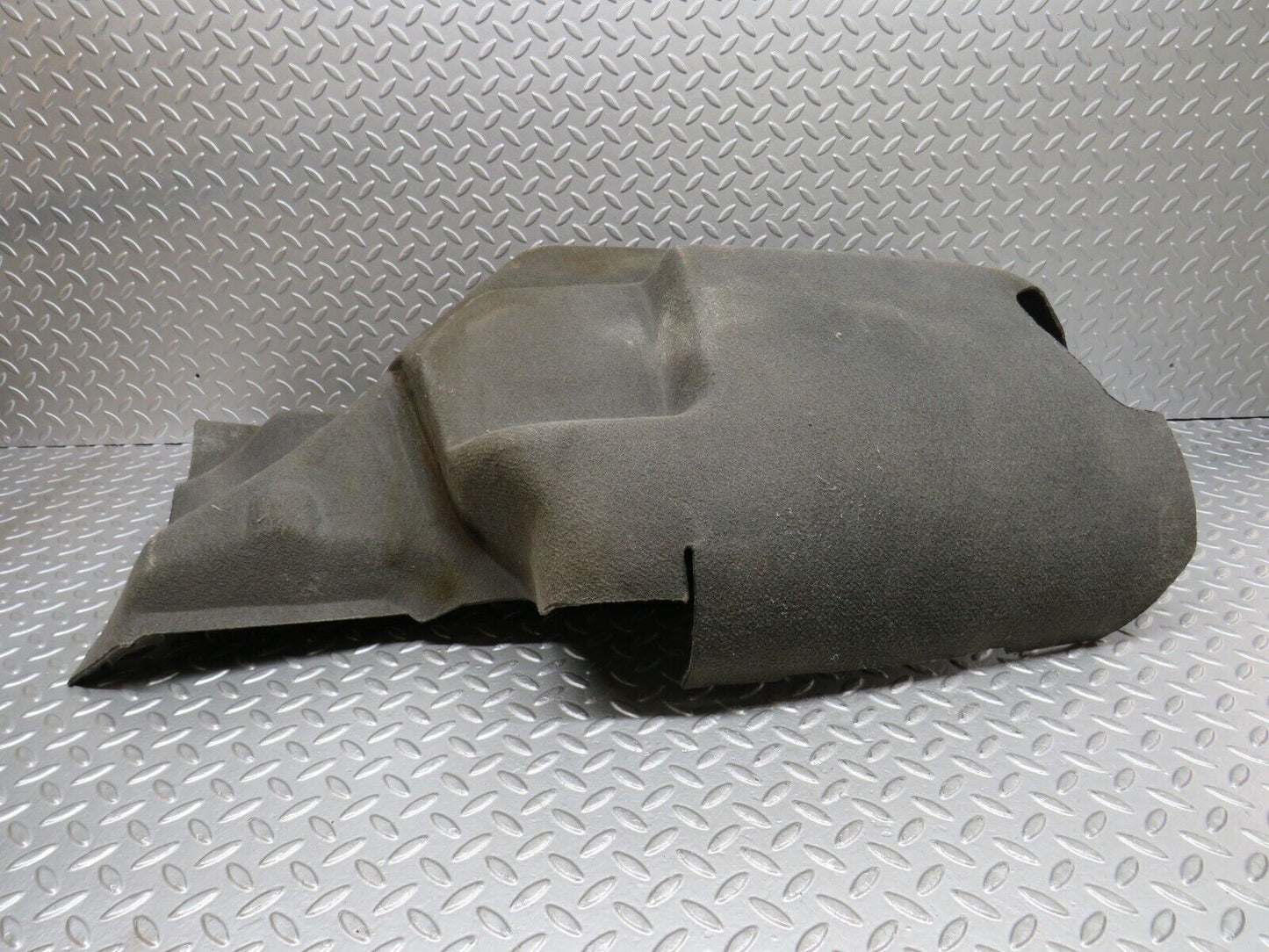 36236 Mercedes-Benz W126 420SE Trunk Cover Panel Right Side Grey