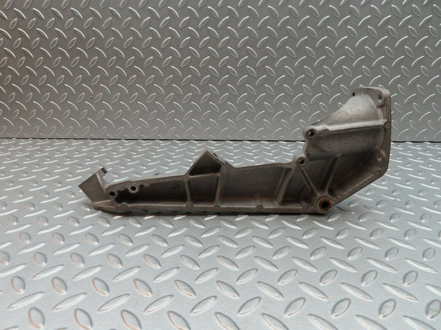 5122 Mercedes-Benz R107 350SL Brake Pedal Bracket 1072941101