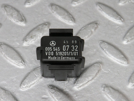 36081 Mercedes-Benz W126 420SE Cruise Control Unit Module Relay 0055450732