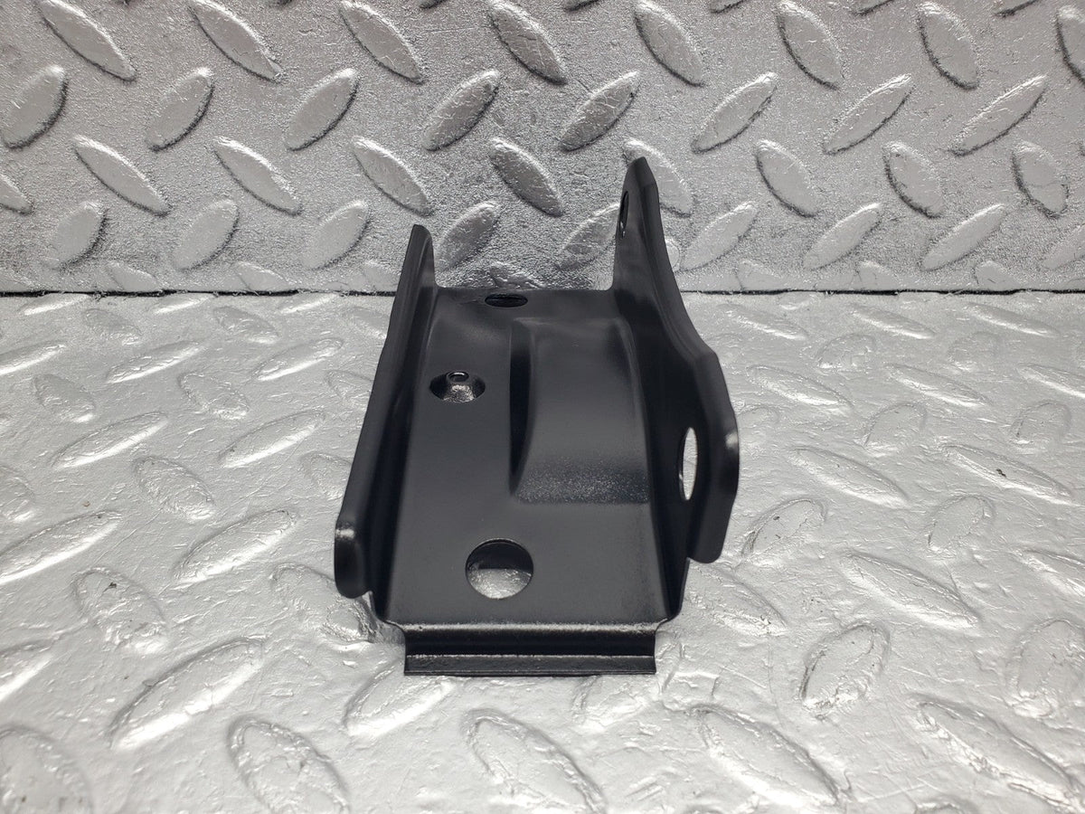 W201 Baby Benz cardan shaft prop shaft support used OEM