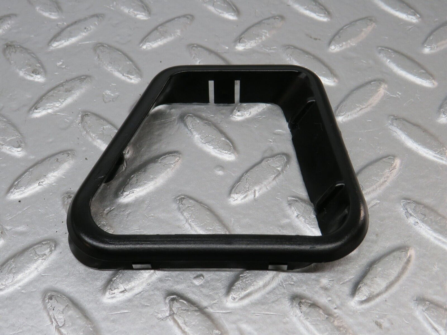 34319 Mercedes-Benz C126 380SEC Seat Belt Presenter Cover Trim 1266920259