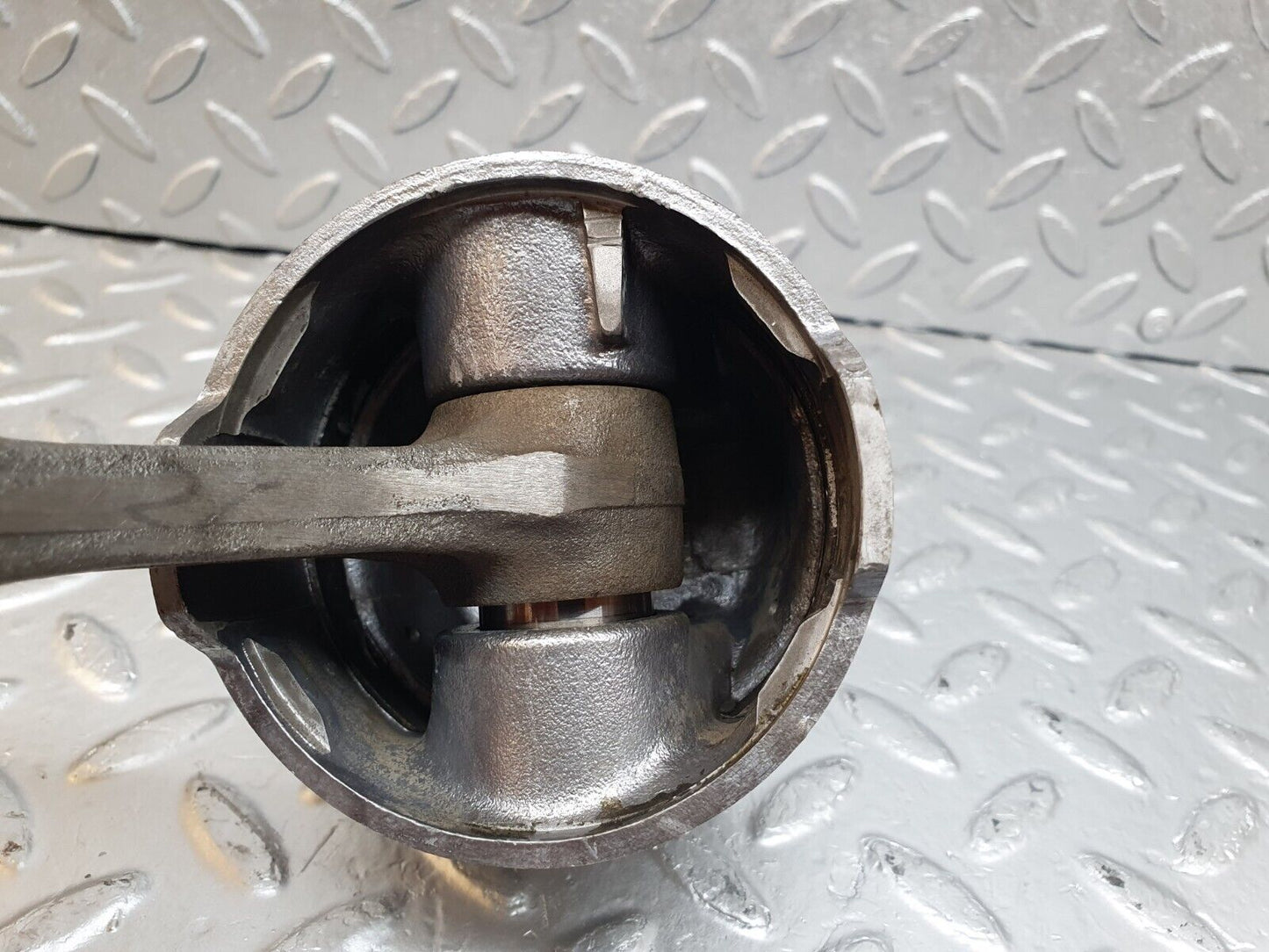 43872 Mercedes-Benz W108 280SE Piston With Connecting Rod 87.47 mm 13002