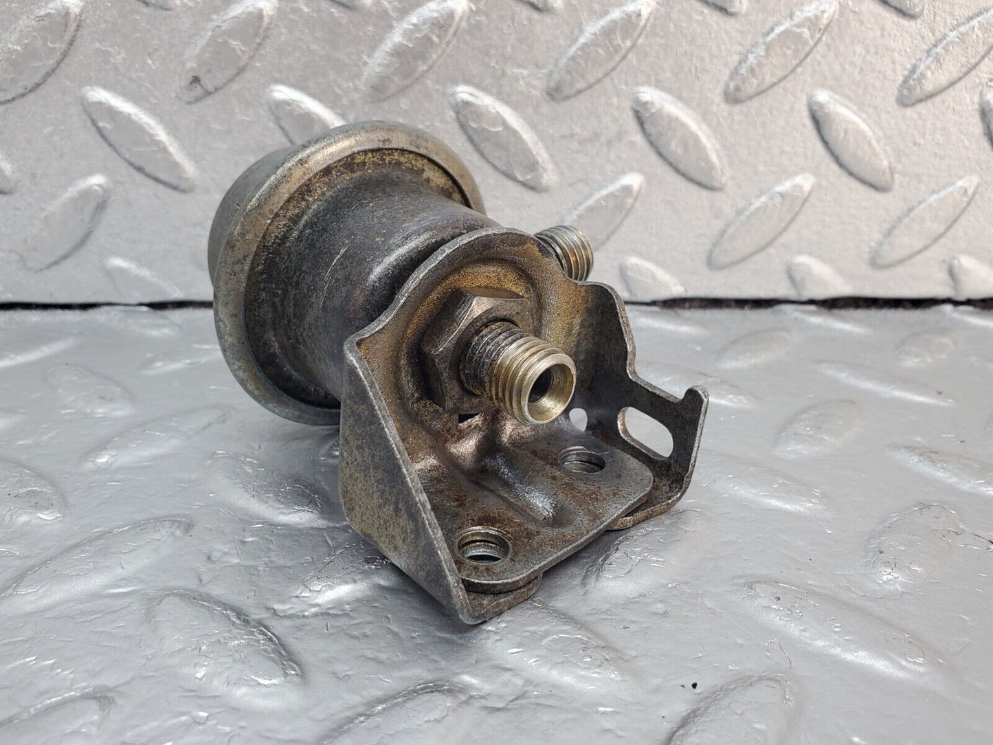 45409 Mercedes-Benz 280E M110.983 Fuel Pressure Regulator Bosch 0280161007