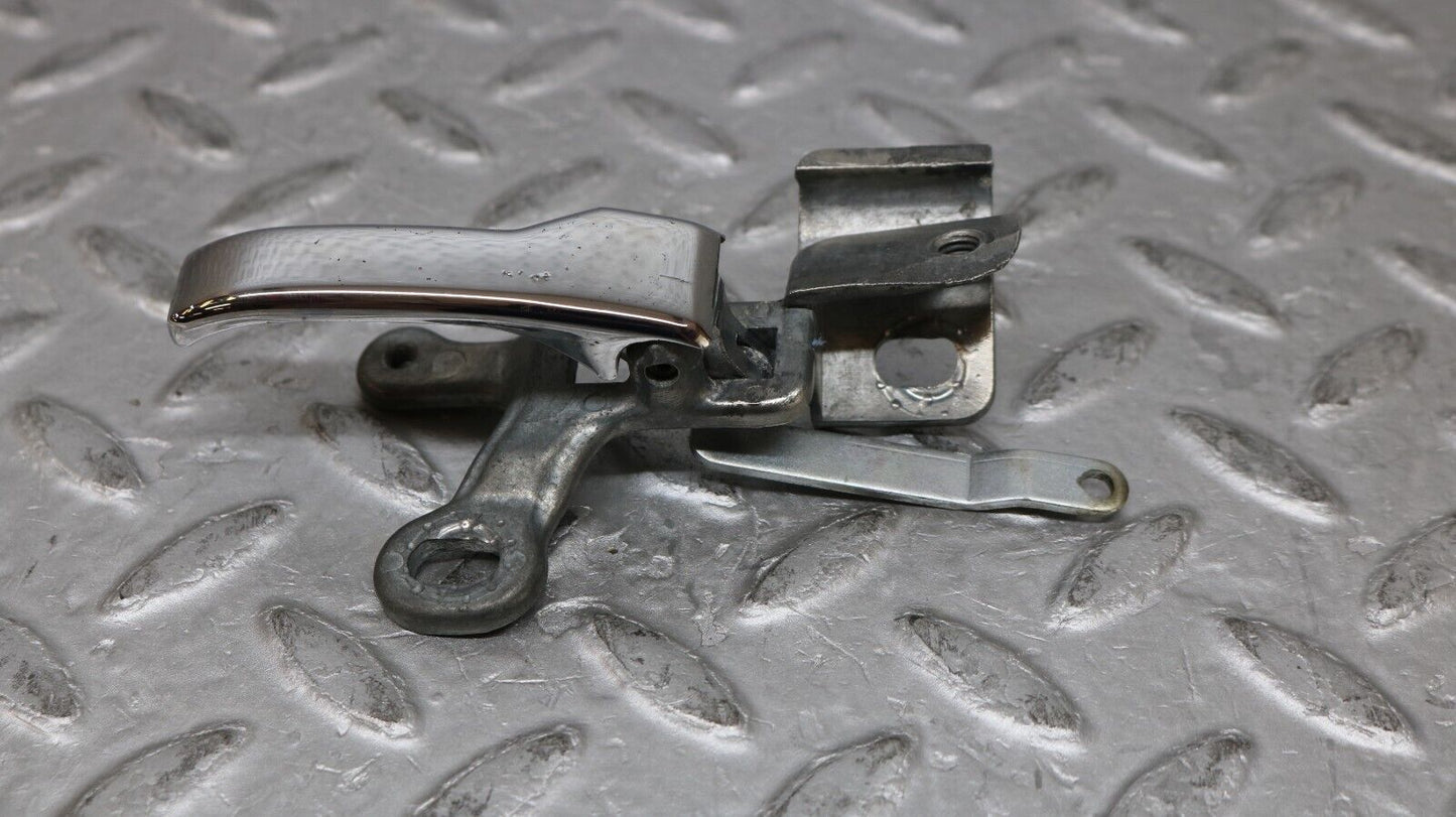 37264 Mercedes-Benz W109 300SEL Rear Right Interior Door Handle 1157660219