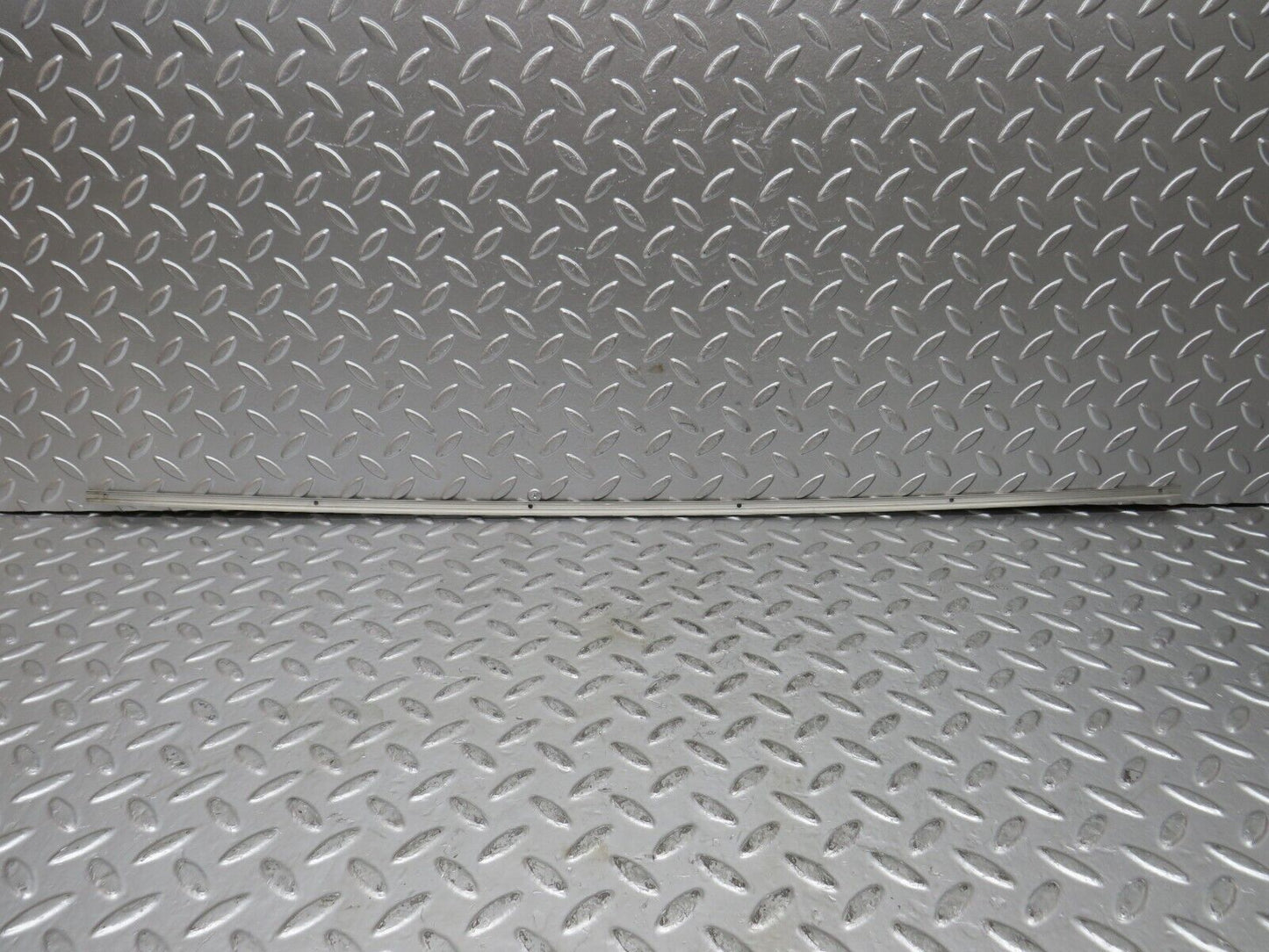 27444 Mercedes-Benz W123 280E Sunroof Chrome Trim