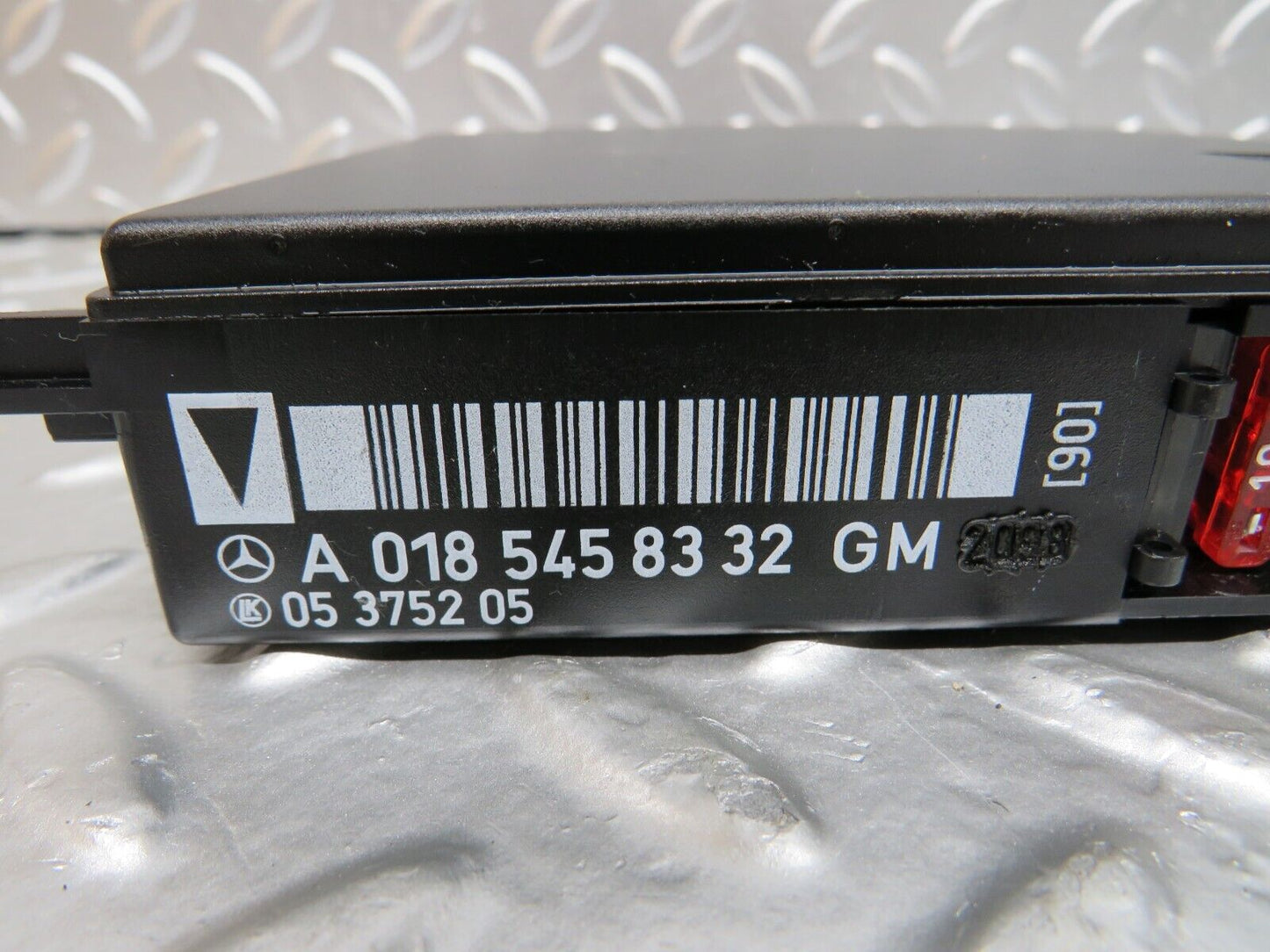 24630 Mercedes-Benz W140 S320 Comfort Control Unit 0185458332