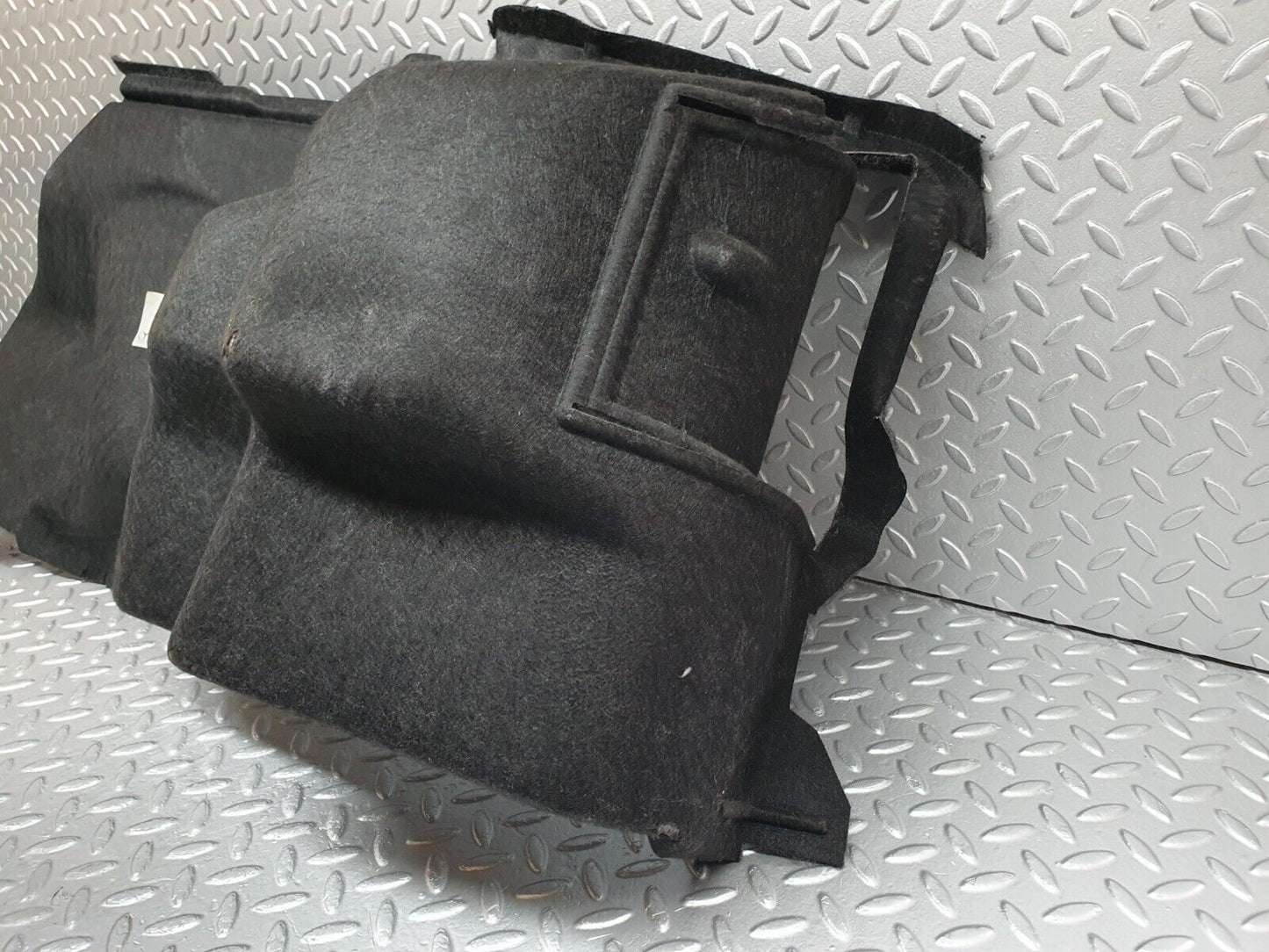 41764 Mercedes-Benz W202 C200 Trunk Boot Panel Cover Left Grey 2026933791