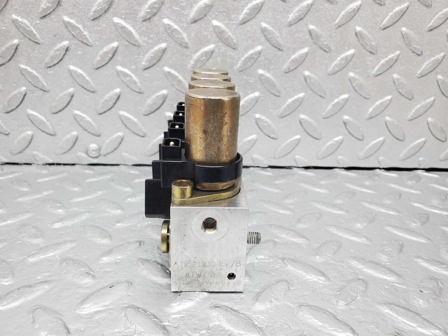 44978 Mercedes-Benz R129 300SL Coupe Roof Hydraulic Valve Right 1298001578