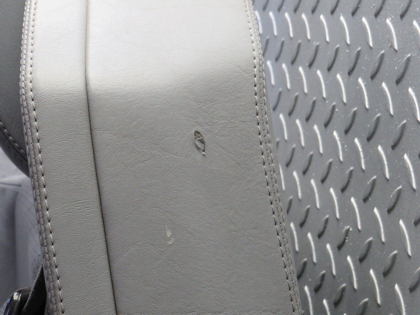39553 Mercedes-Benz R129 320SL Coupe Electric Front Left Passenger Seat Leather Grey