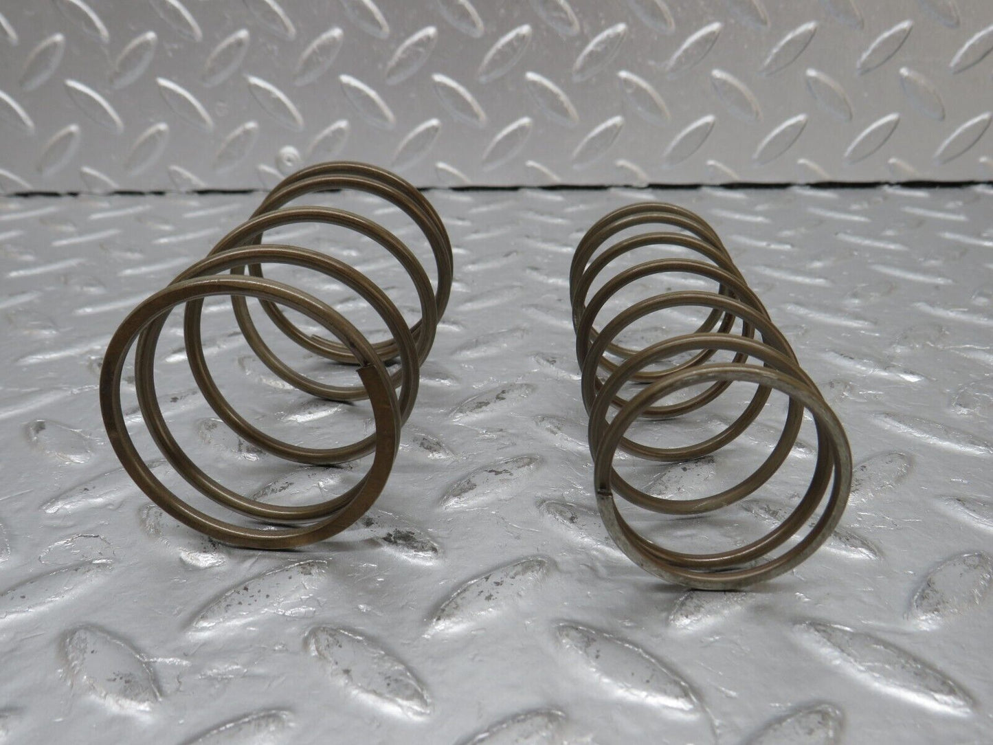 34564 Mercedes-Benz C126 380SEC Automatic Gearbox Piston Spring 722.310