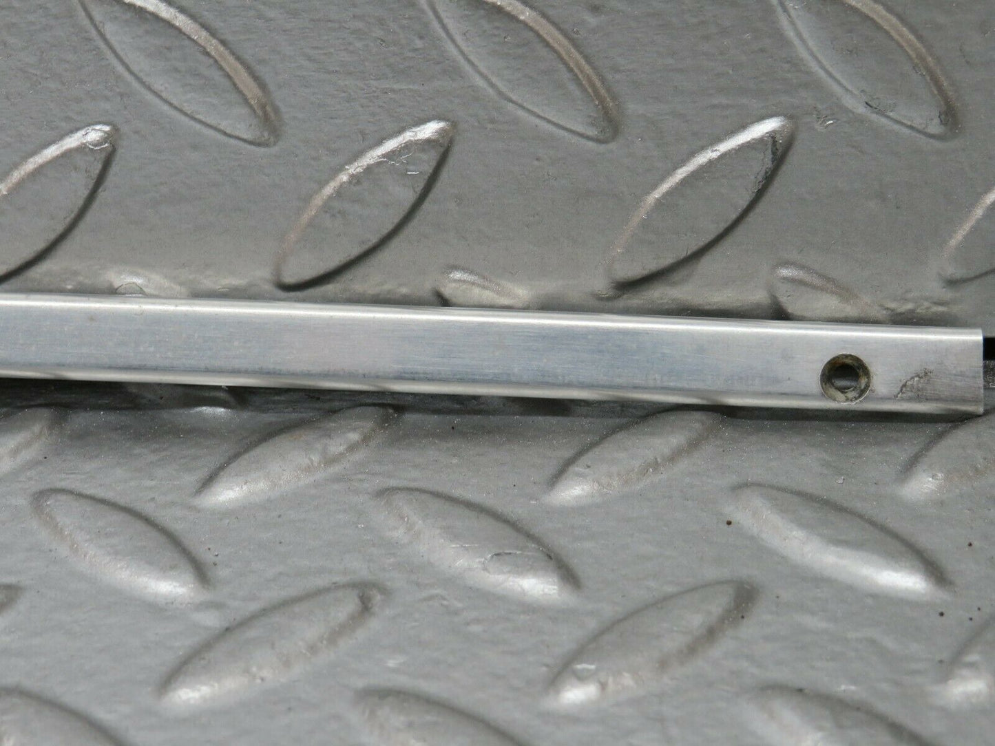 24417 Mercedes-Benz S124 220TE Wagon Sunroof Chrome Trim
