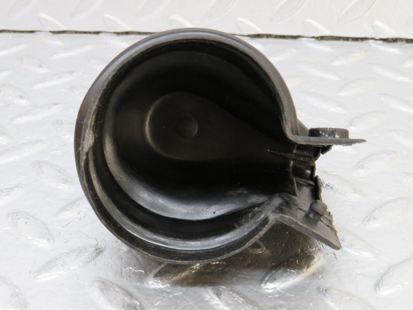 34309 Mercedes-Benz C126 380SEC Coupe Ignition Coil Protective Cap 0001581785