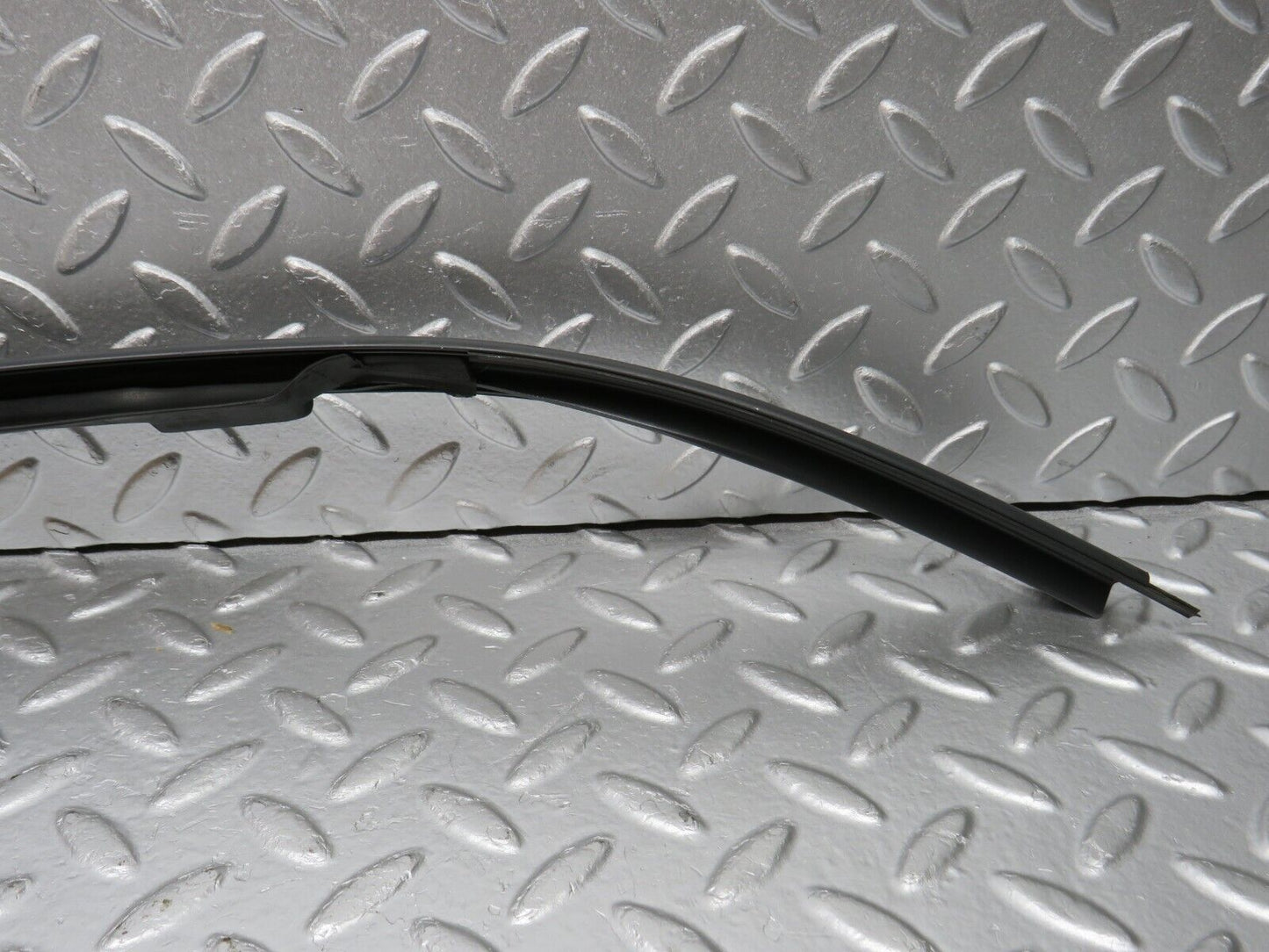 32588 Mercedes-Benz S124 300TE Wagon A Pillar Exterior Trim Right Side