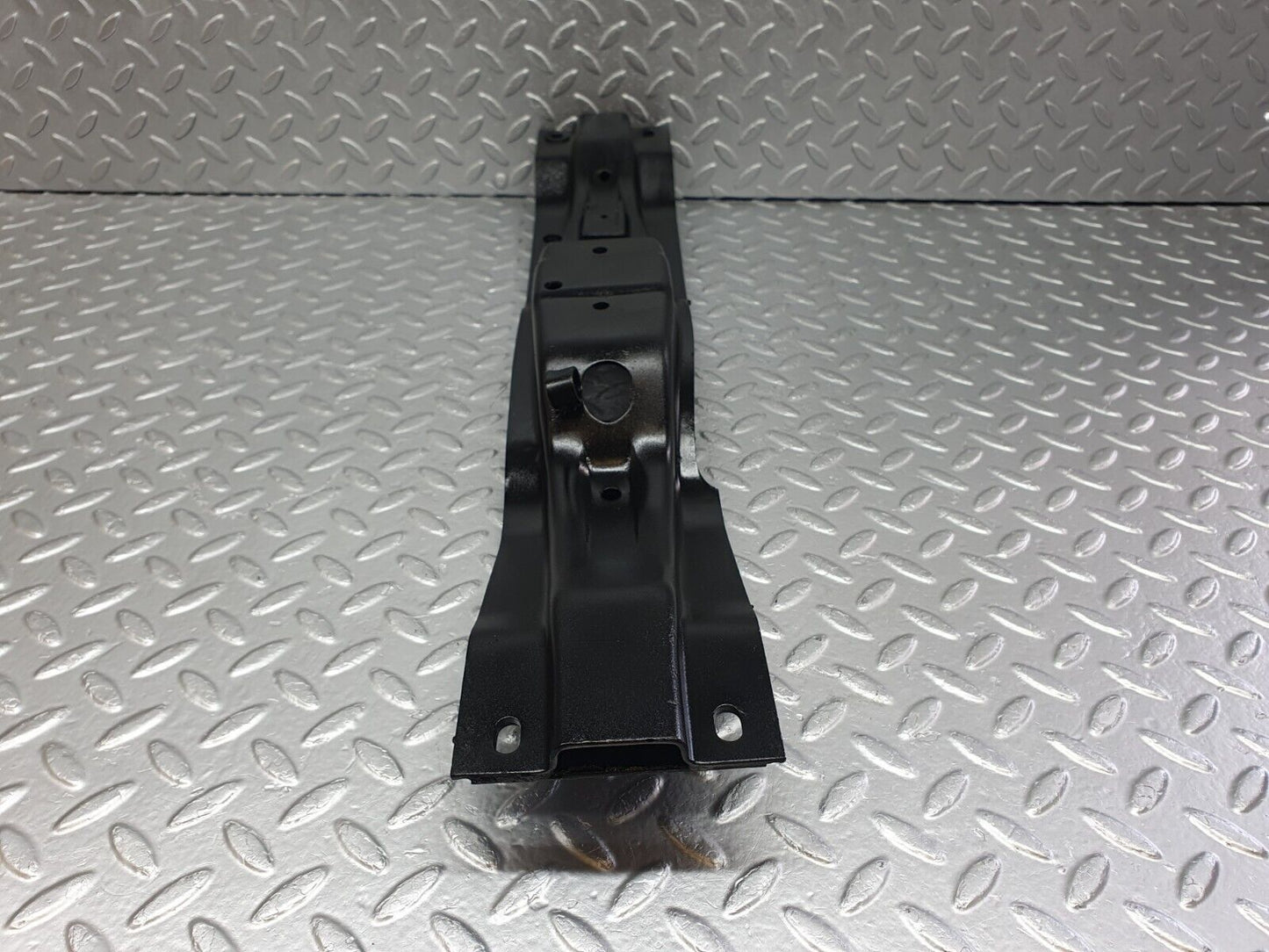 43166 Mercedes-Benz W108 280SE Gearbox Mount Bracket 1089870440 1089870740