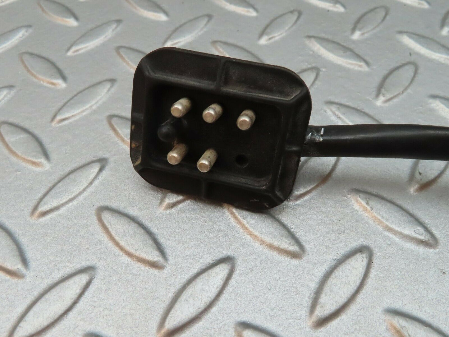 3974 Mercedes-Benz S123 200T Wagon Wiper Motor Bosch